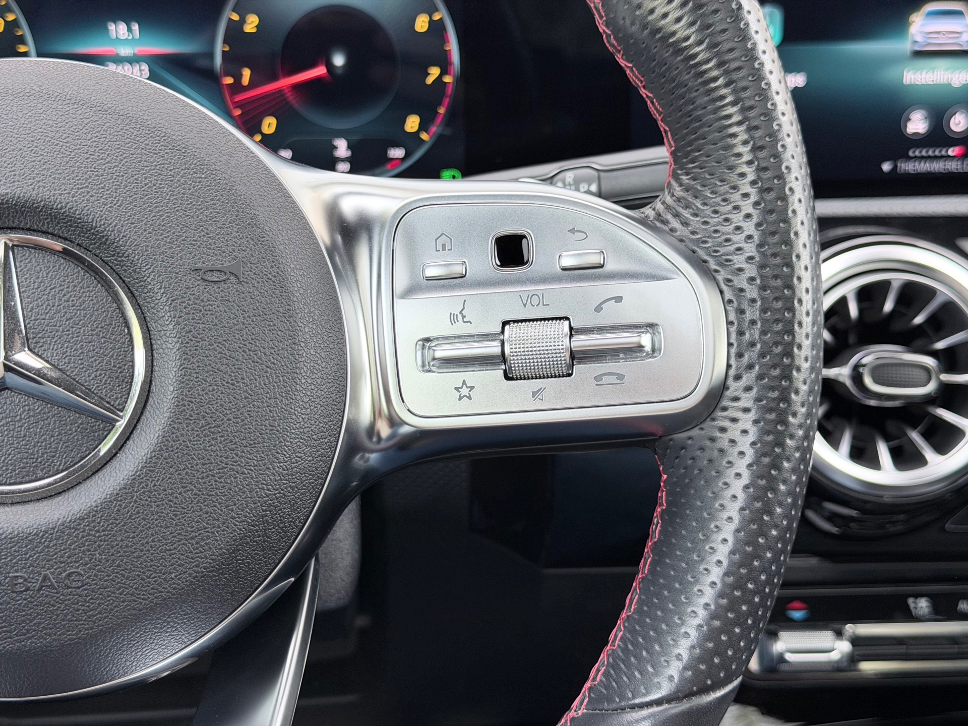 Mercedes-Benz CLA-klasse 250 AMG 45s (2022), foto 14