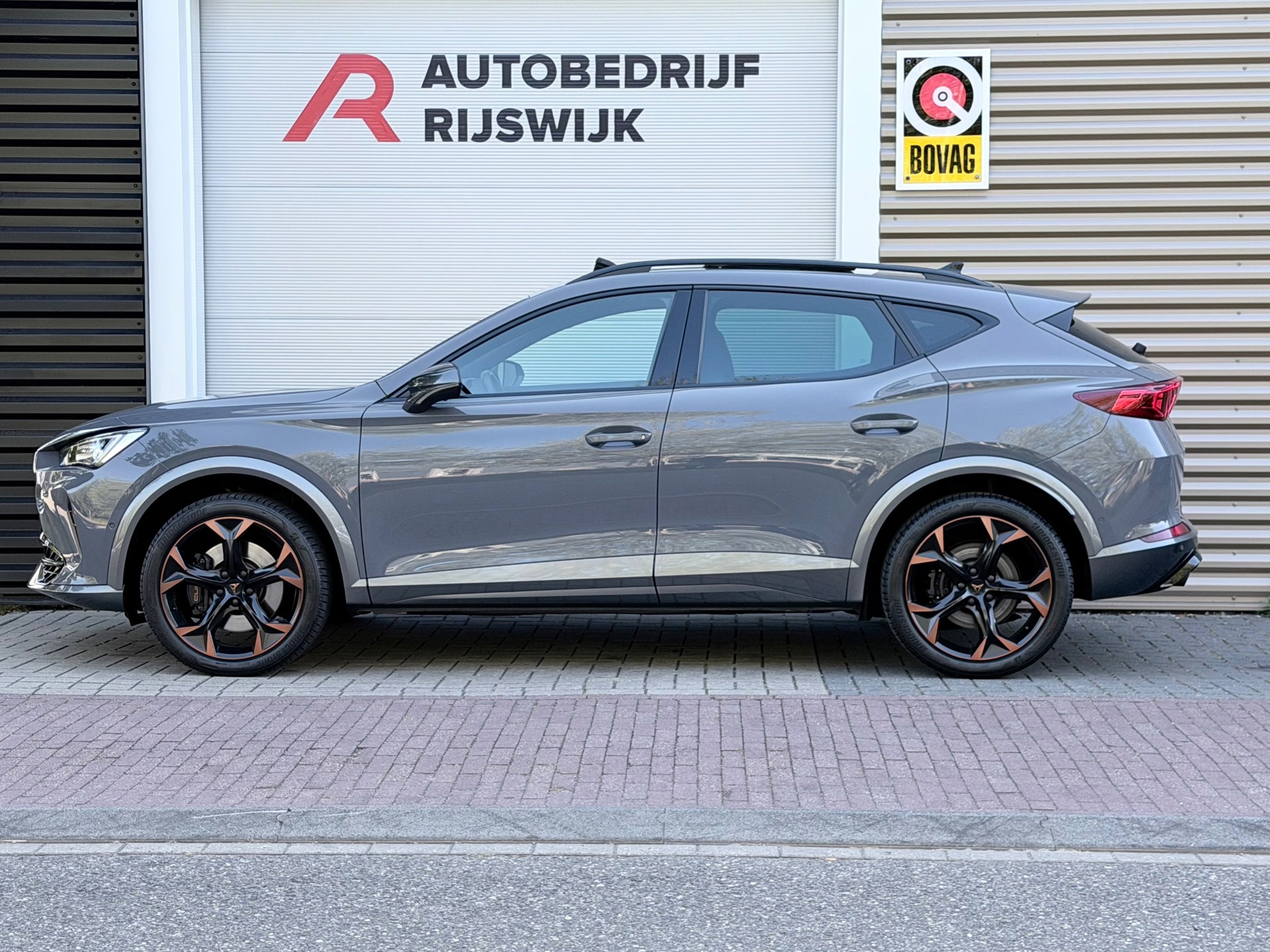 CUPRA FORMENTOR 2.0 TSI 4DRIVE (2022), foto 2