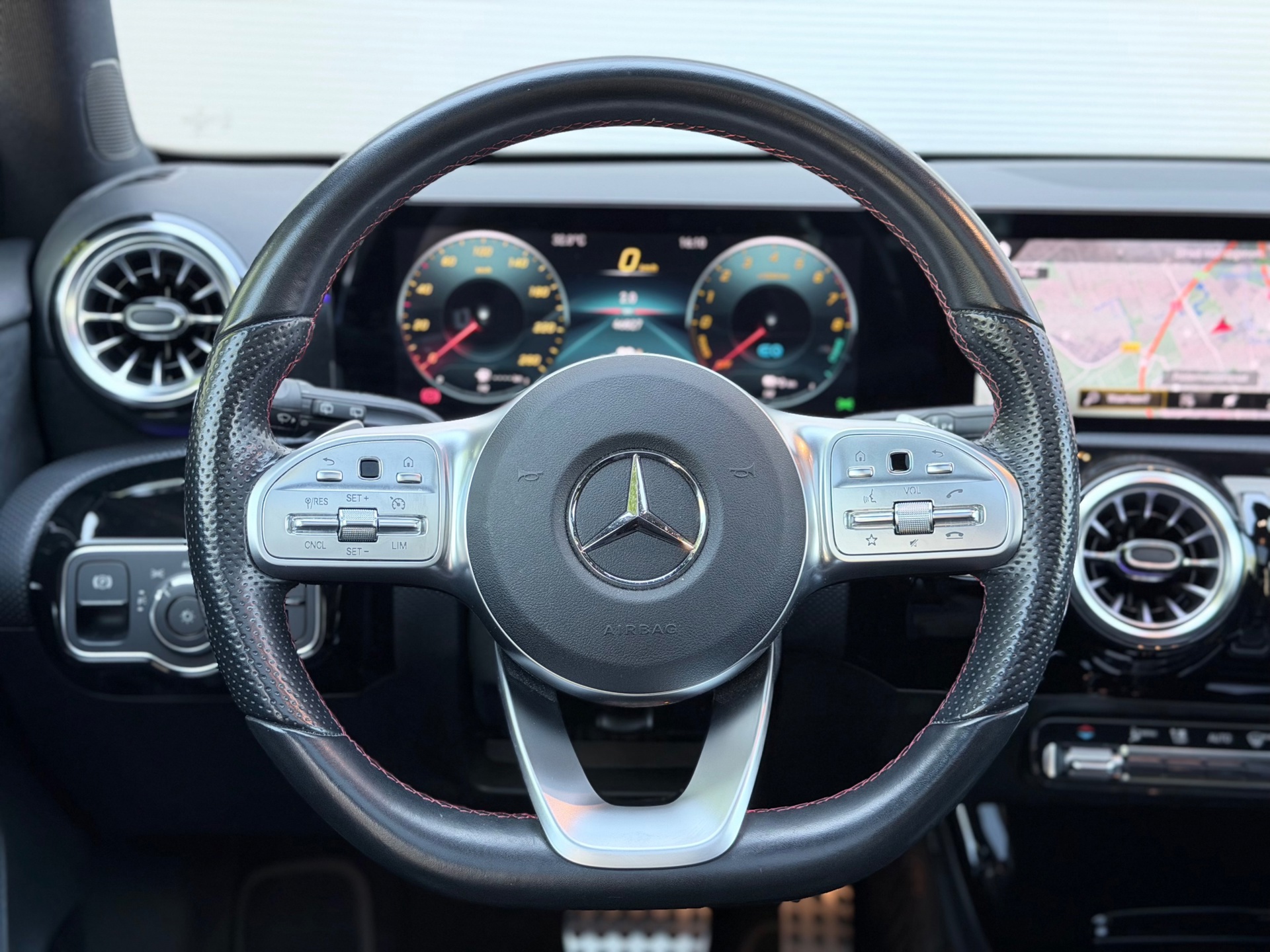 Mercedes-Benz A-klasse 250 e Premium (2021), foto 13