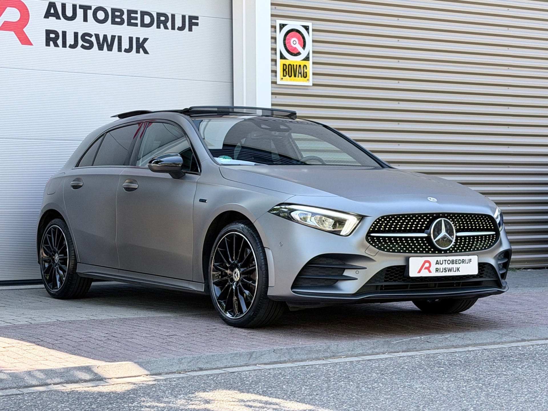 Mercedes-Benz A-klasse 250 e Premium (2021), foto 9