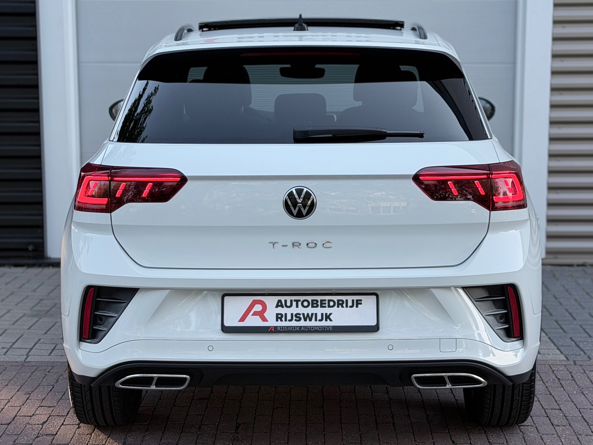 Volkswagen T-ROC 1.5 TSI 3x R-Line (2022), foto 7