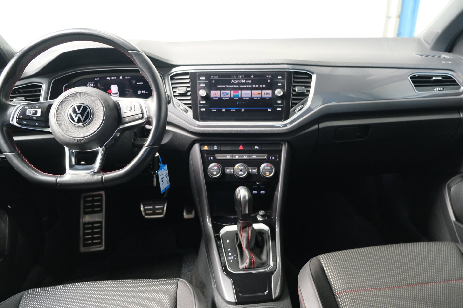 Volkswagen T-Roc 1.5 TSI Sport Business R-Line (2021), foto 14