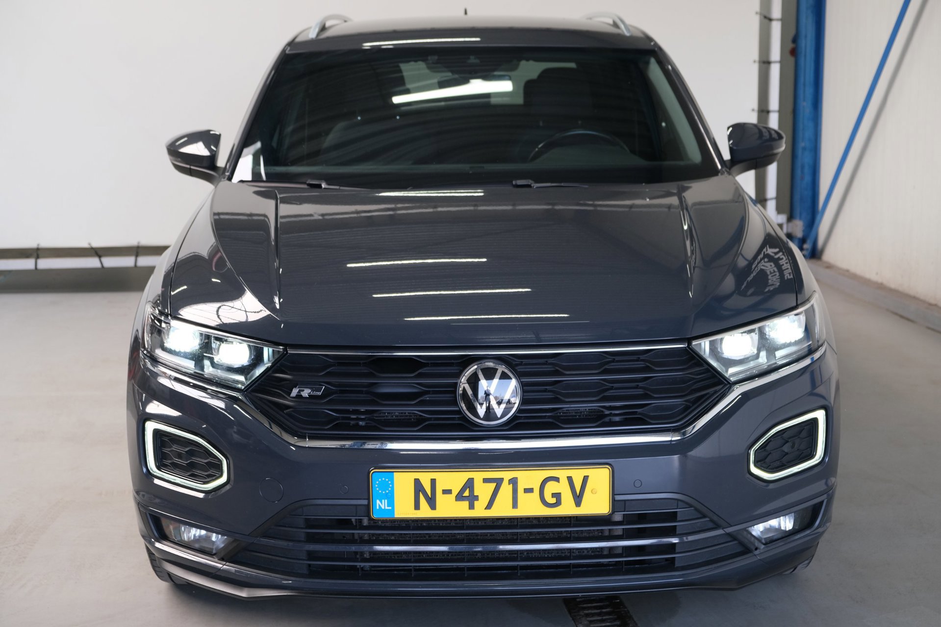 Volkswagen T-Roc 1.5 TSI Sport Business R-Line (2021), foto 3