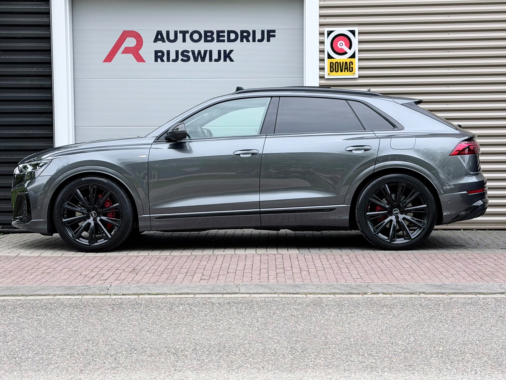 Audi Q8 60 TFSI e quattro Pro Line S Competition (2026), foto 2