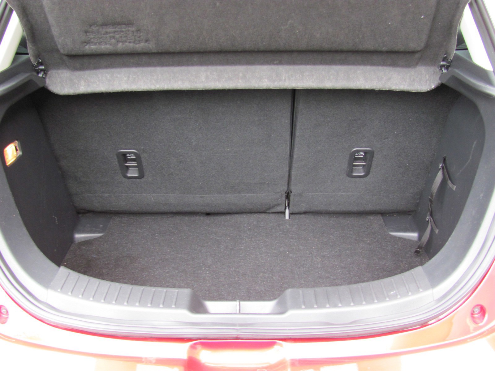 Mazda 2 1.5 Skyactiv-G TS (2016), foto 9