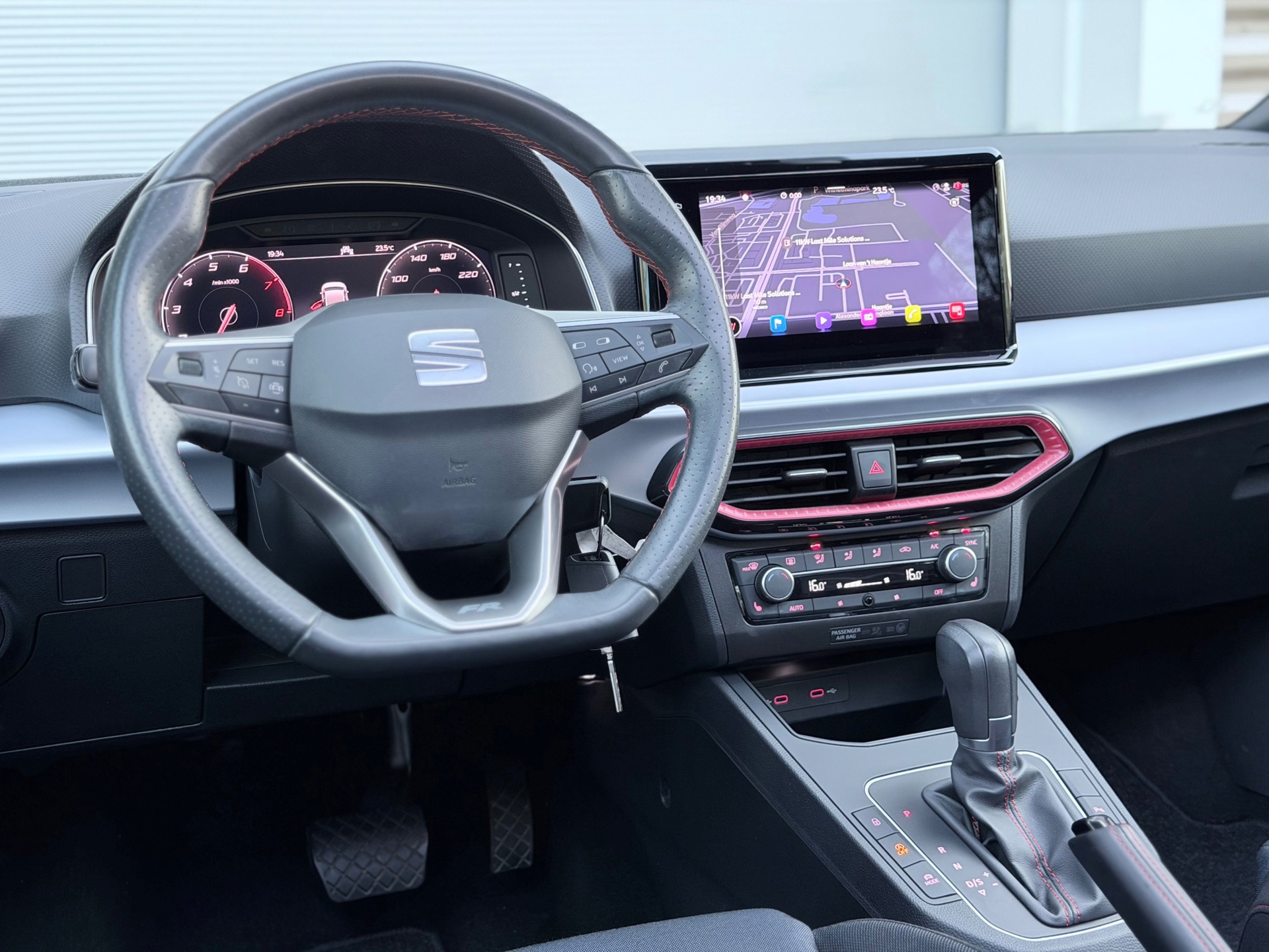 Seat Ibiza 1.0 EcoTSI FR (2023), foto 13