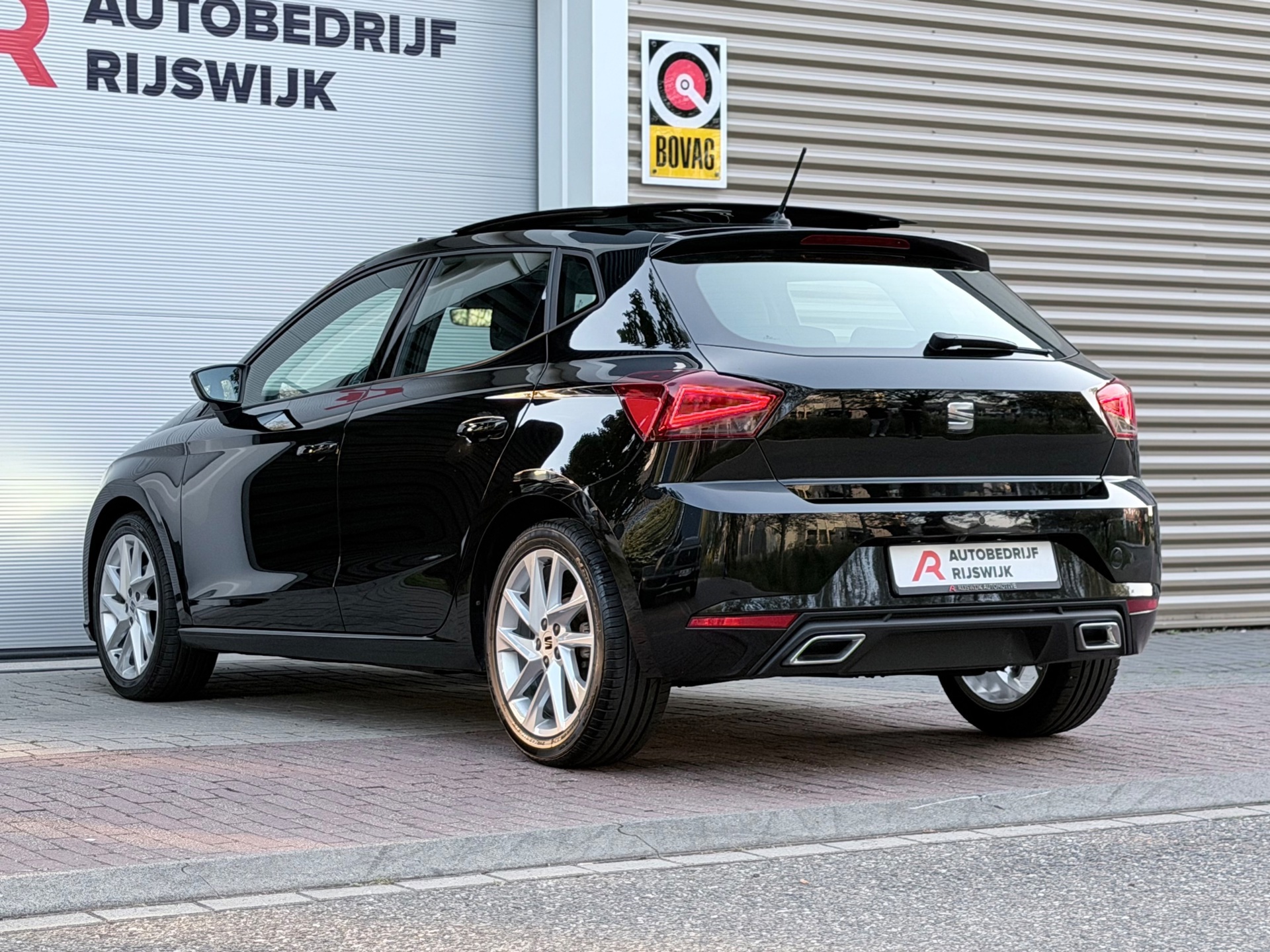 Seat Ibiza 1.0 EcoTSI FR (2023), foto 9