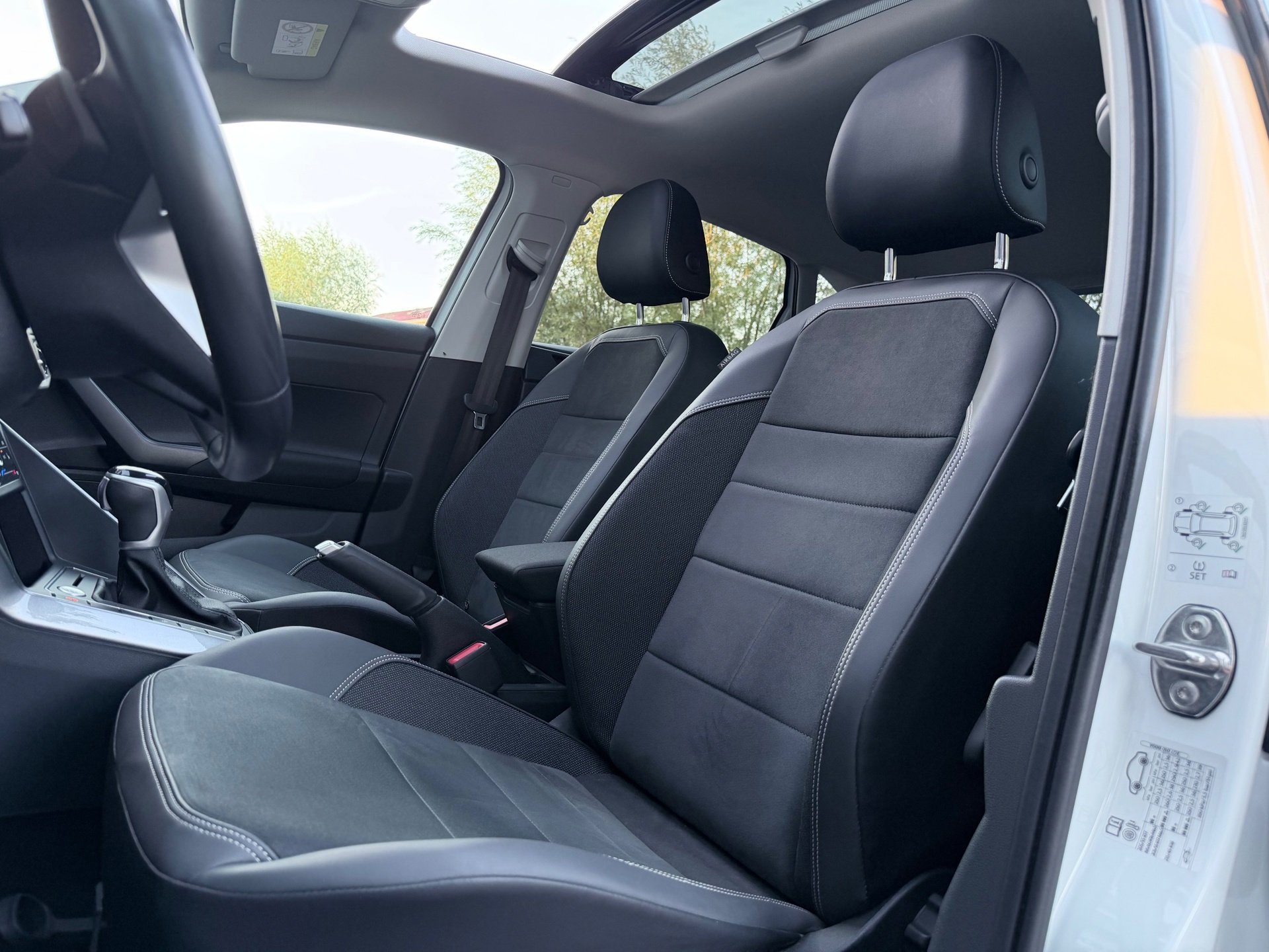 Volkswagen Taigo 1.5 TSI Style (2022), foto 10