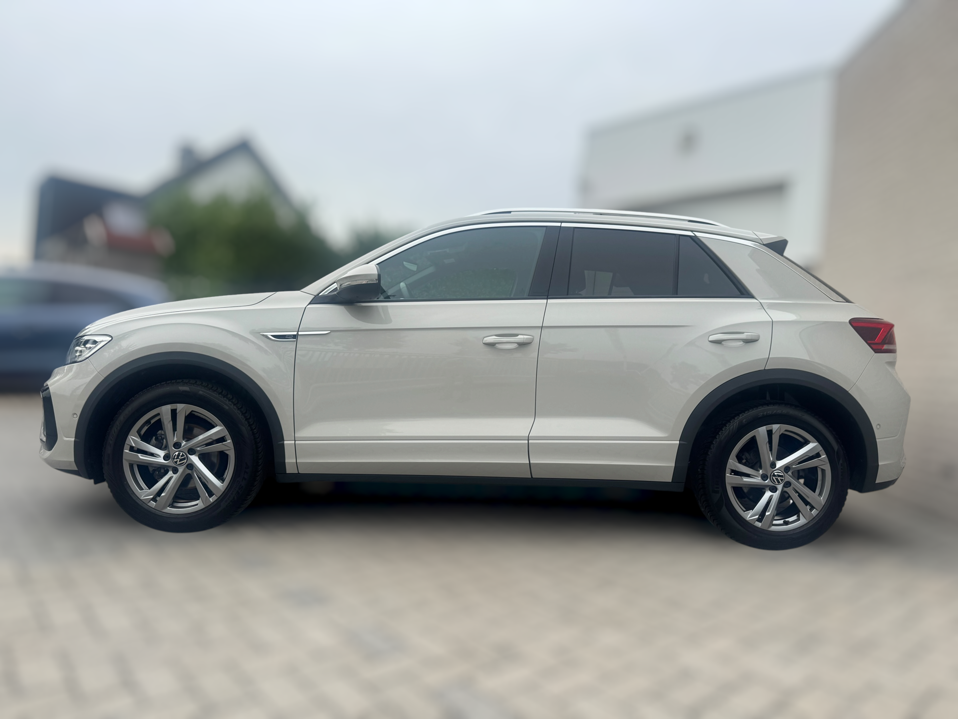 Volkswagen T-Roc 1.0 TSI R-Line Ascot Grey (2024), foto 4