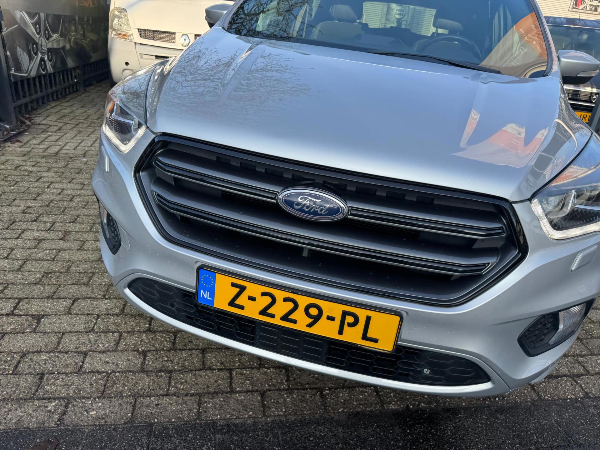 Ford Kuga 1.5 EcoBoost ST Line 113.695 (2017), foto 123