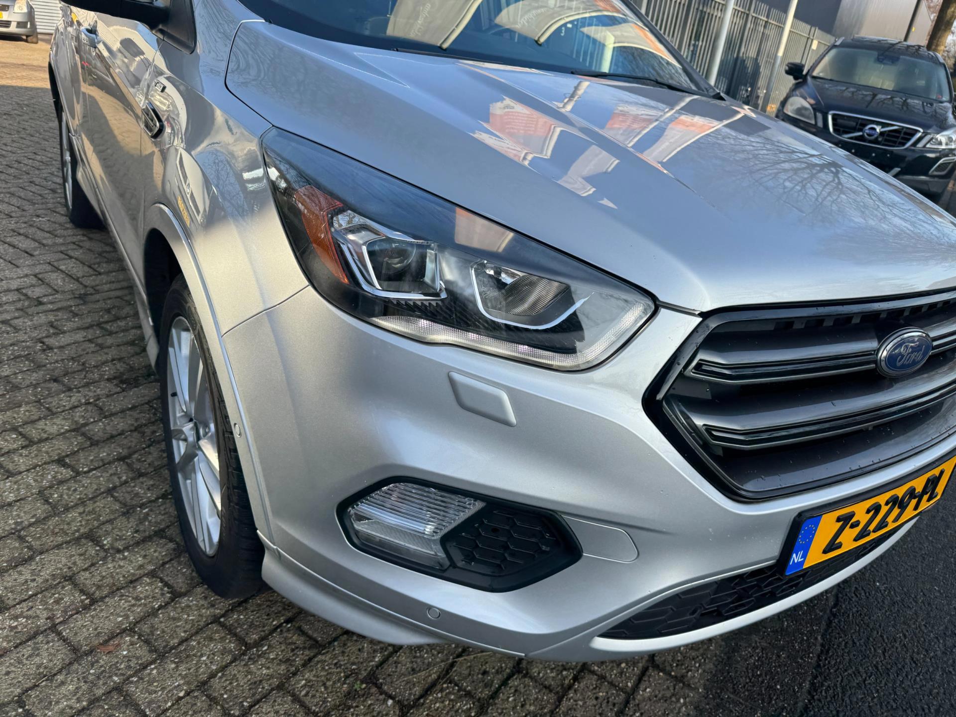 Ford Kuga 1.5 EcoBoost ST Line 113.695 (2017), foto 125