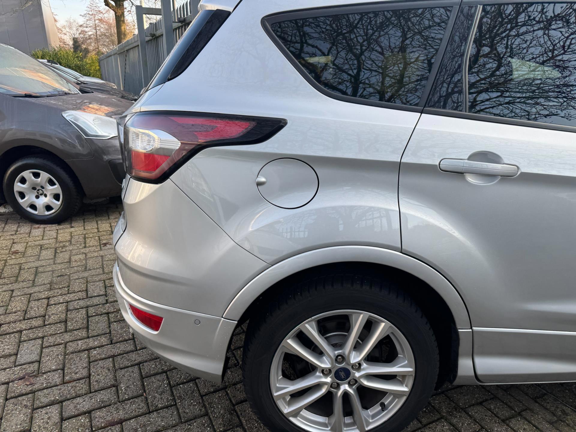 Ford Kuga 1.5 EcoBoost ST Line 113.695 (2017), foto 152