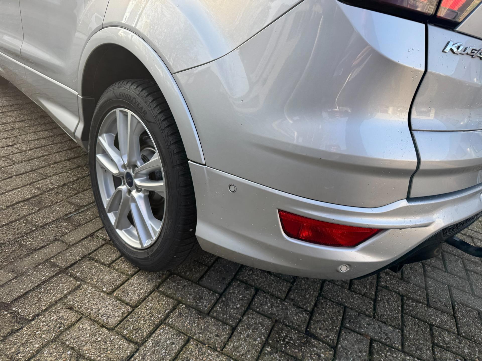 Ford Kuga 1.5 EcoBoost ST Line 113.695 (2017), foto 160