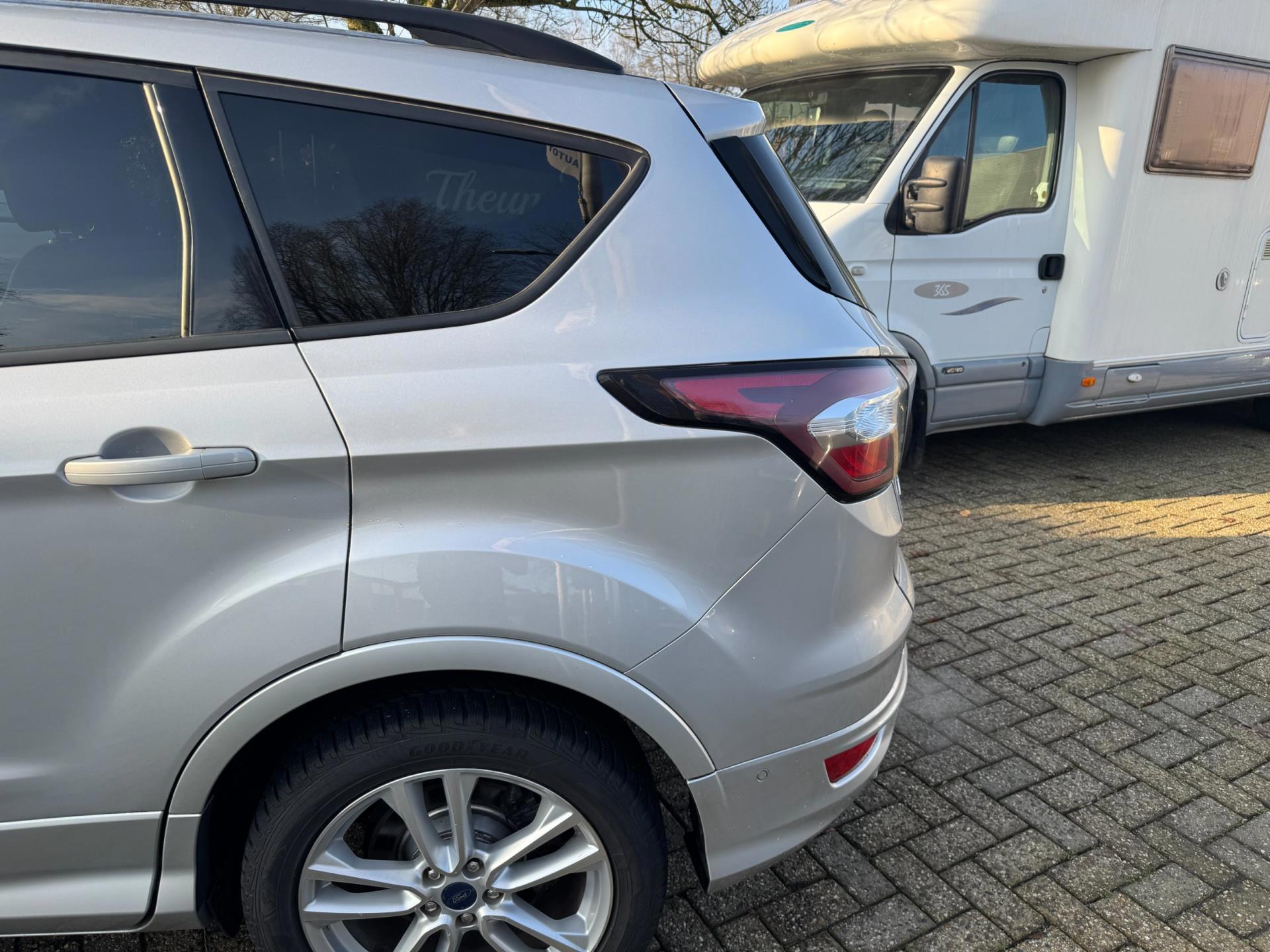 Ford Kuga 1.5 EcoBoost ST Line 113.695 (2017), foto 173