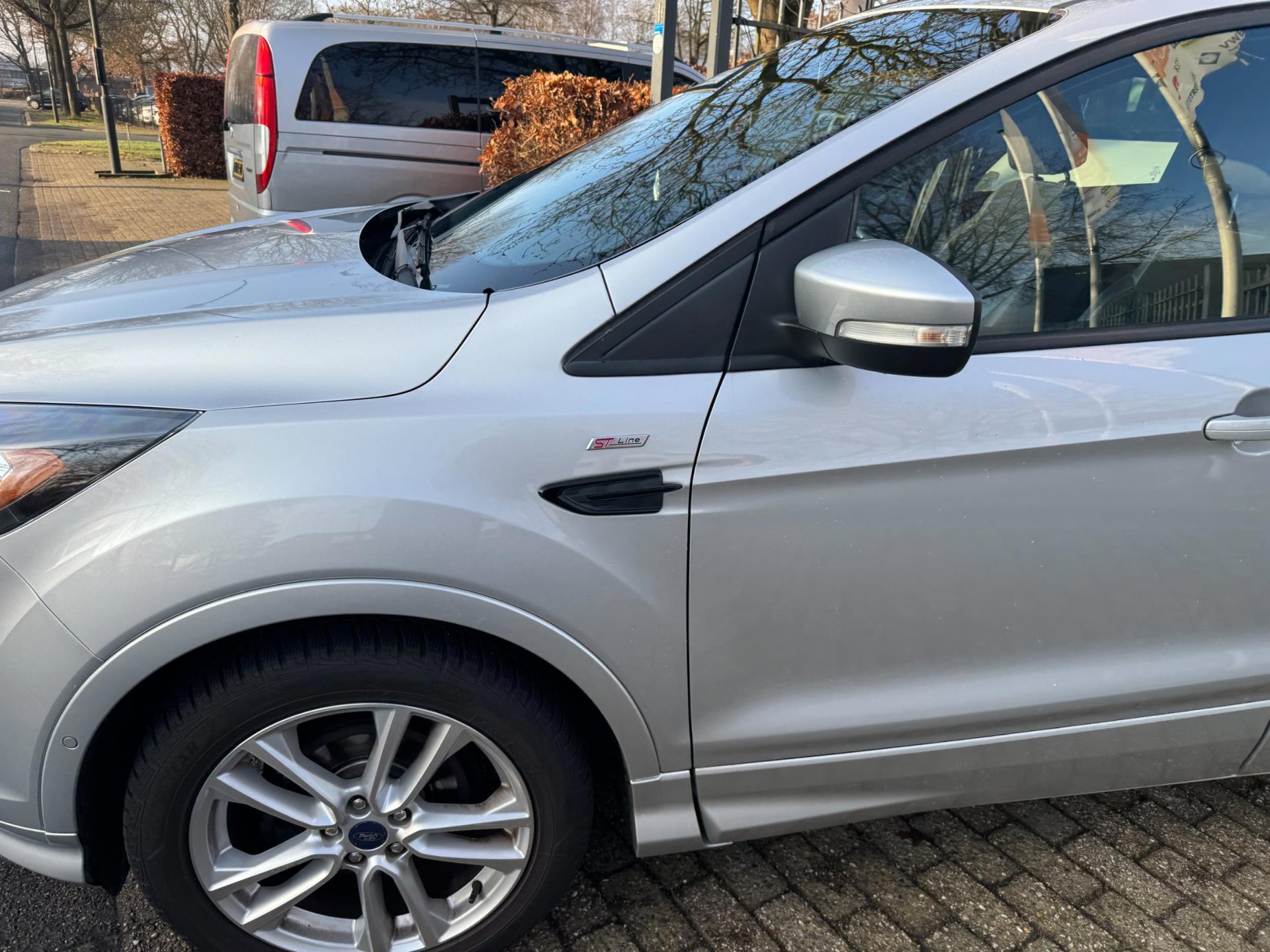 Ford Kuga 1.5 EcoBoost ST Line 113.695 (2017), foto 176