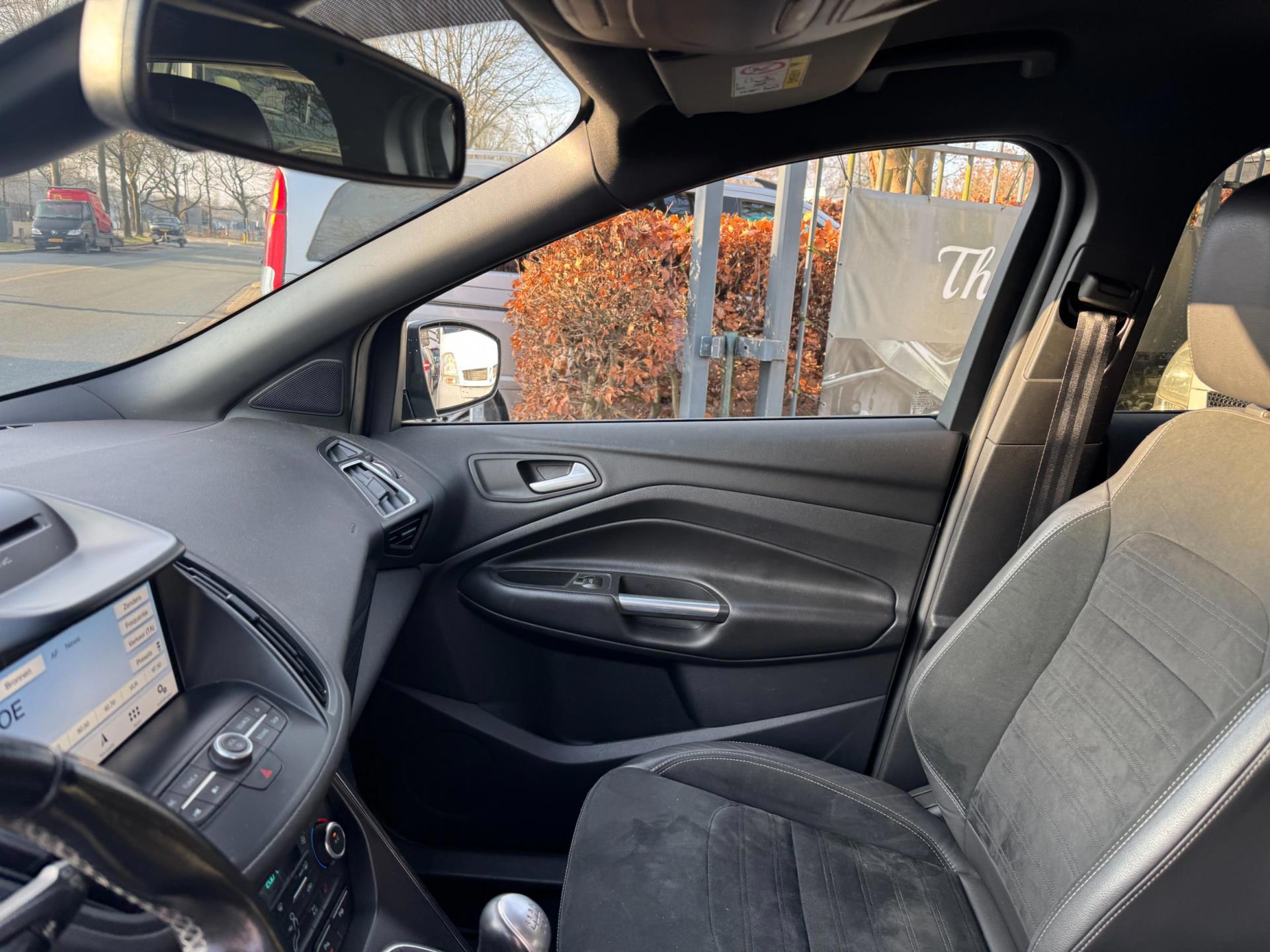 Ford Kuga 1.5 EcoBoost ST Line 113.695 (2017), foto 25