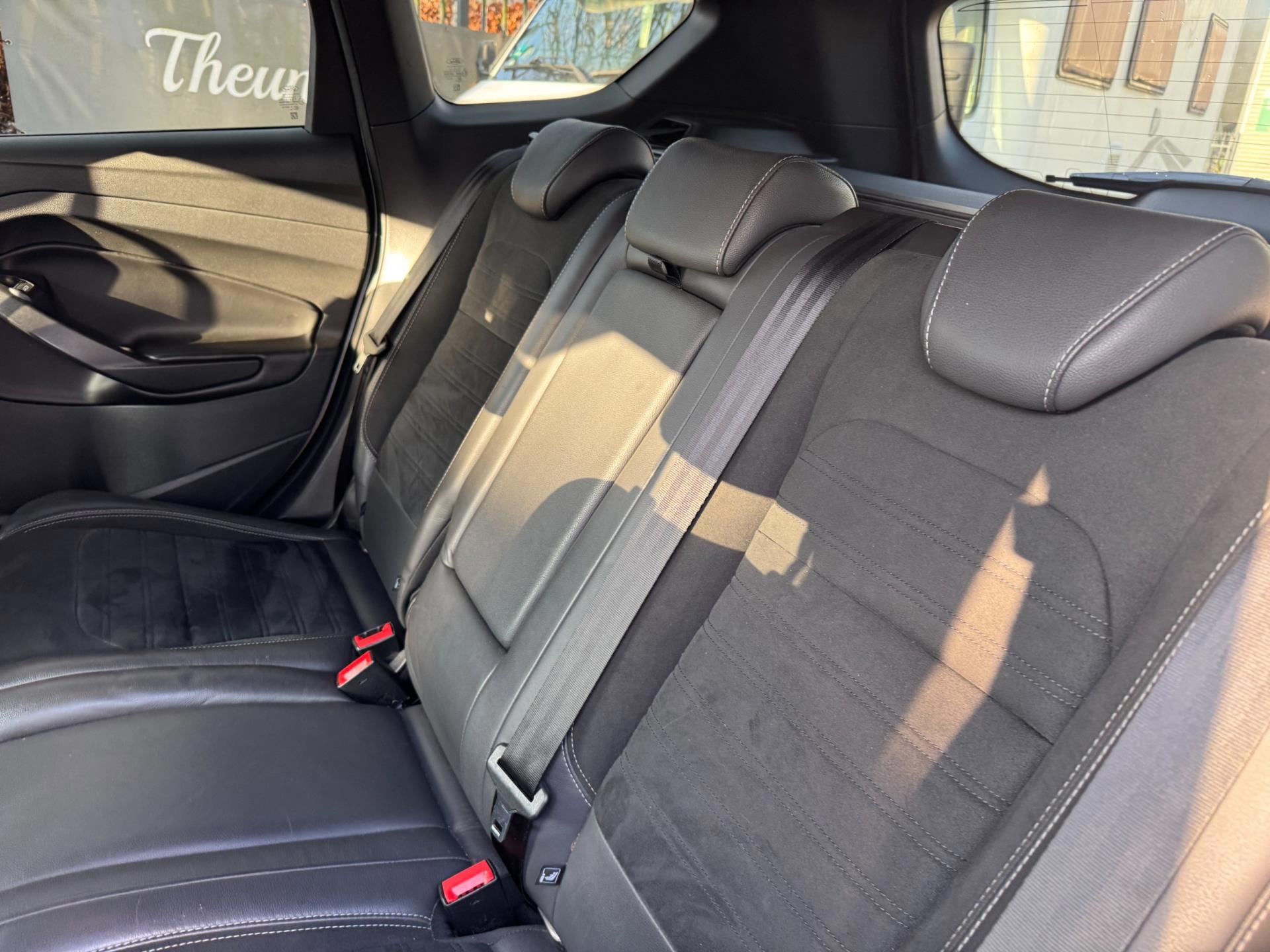 Ford Kuga 1.5 EcoBoost ST Line 113.695 (2017), foto 38