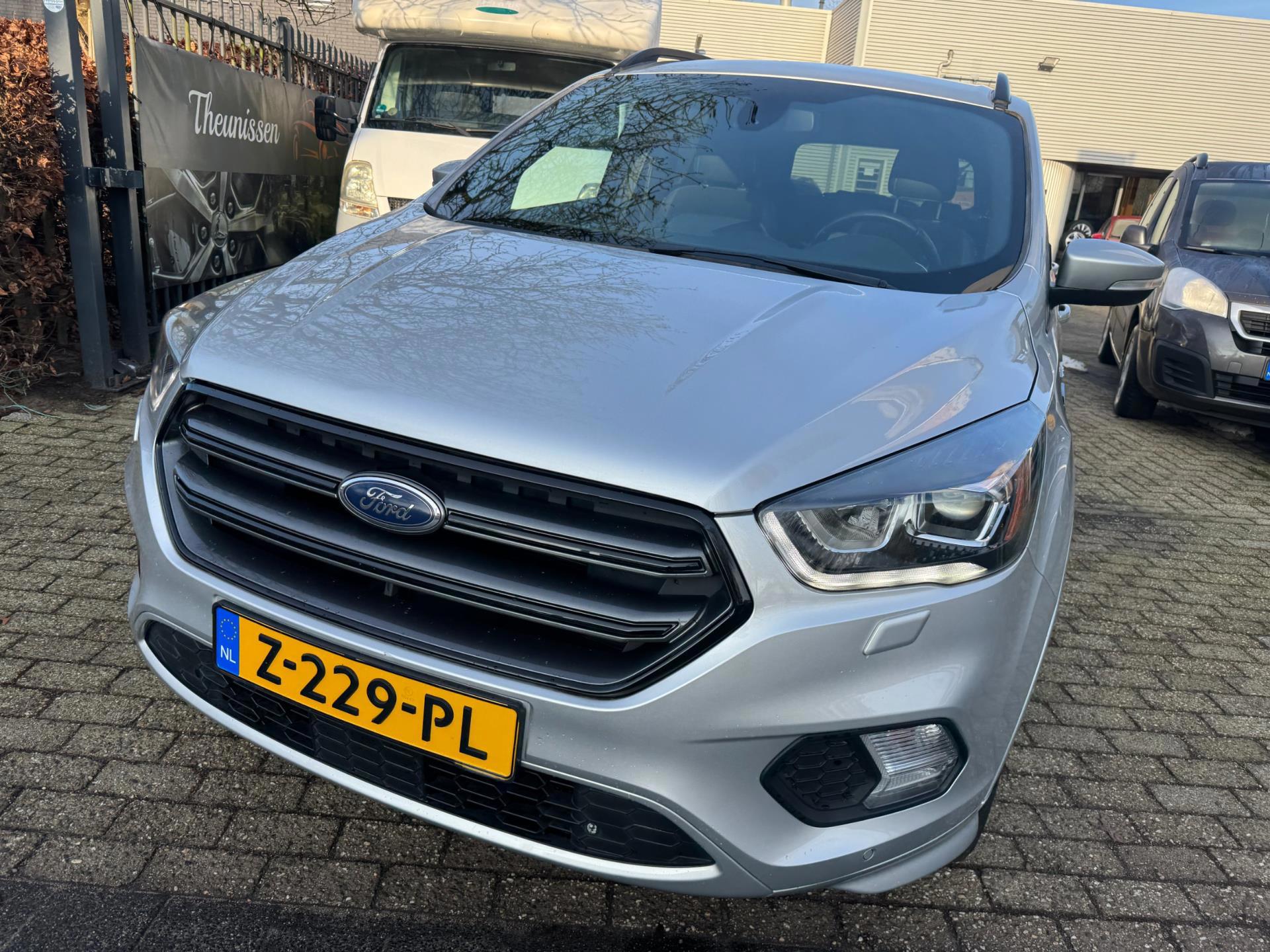 Ford Kuga 1.5 EcoBoost ST Line 113.695 (2017), foto 5