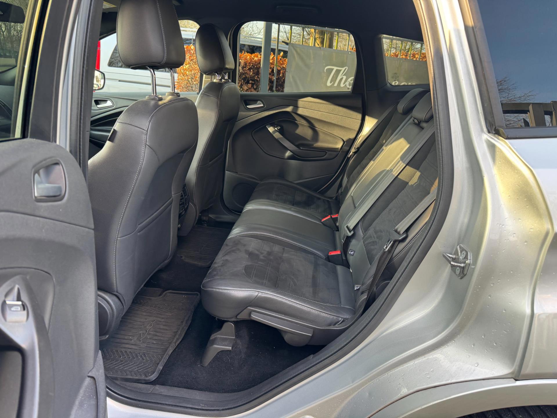 Ford Kuga 1.5 EcoBoost ST Line 113.695 (2017), foto 42
