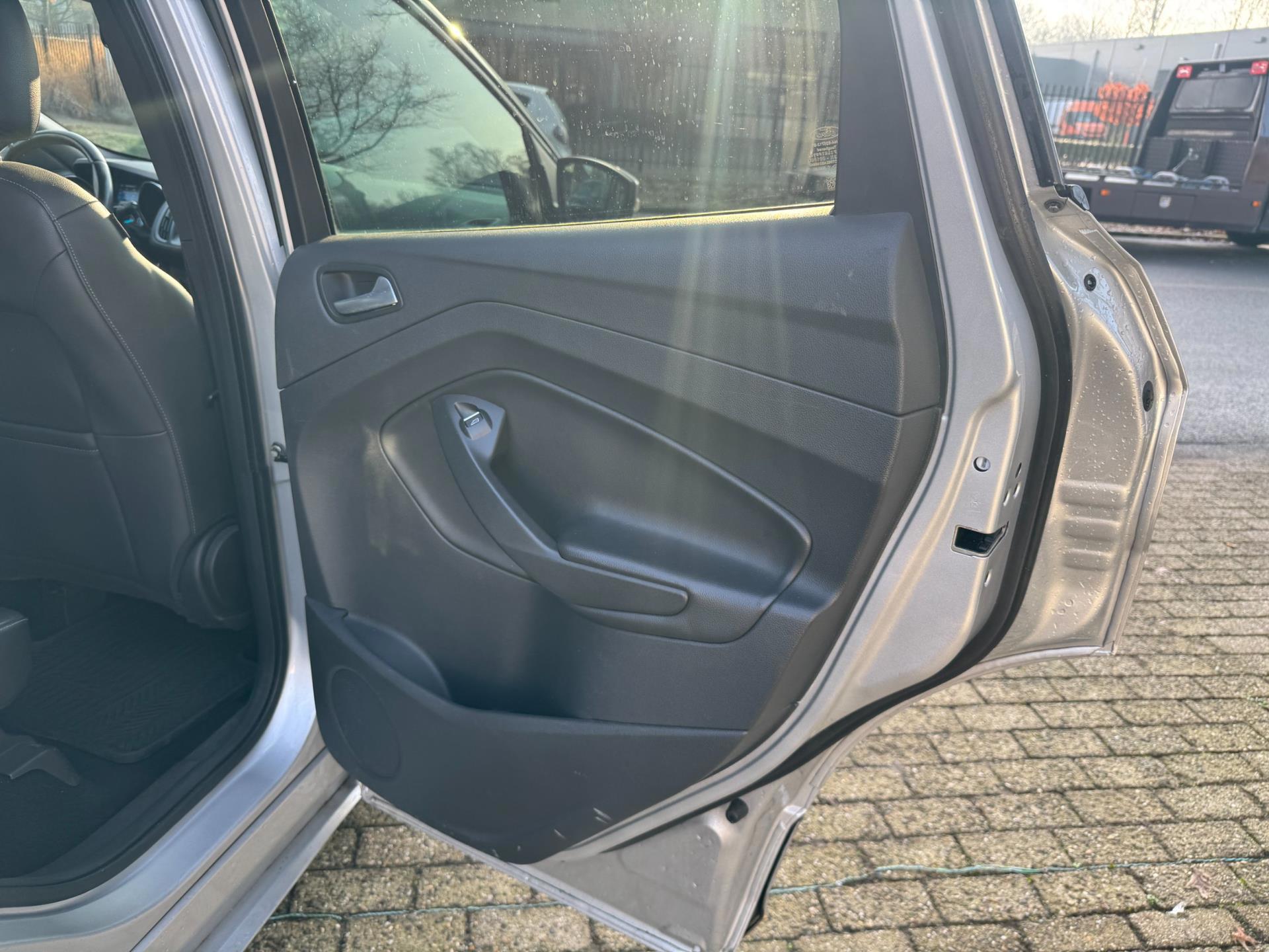 Ford Kuga 1.5 EcoBoost ST Line 113.695 (2017), foto 63