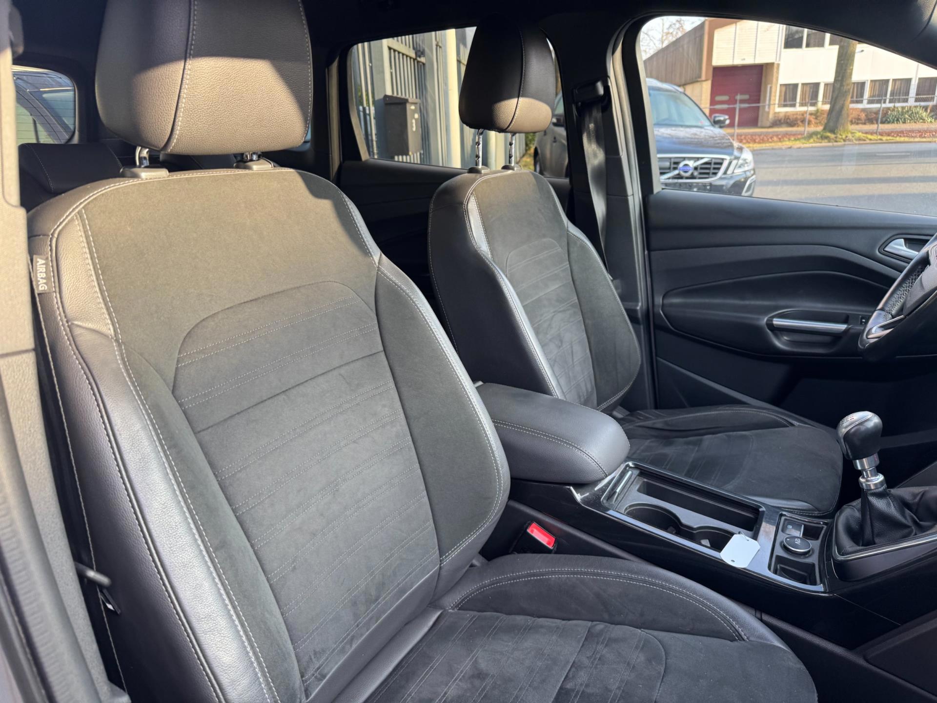 Ford Kuga 1.5 EcoBoost ST Line 113.695 (2017), foto 71
