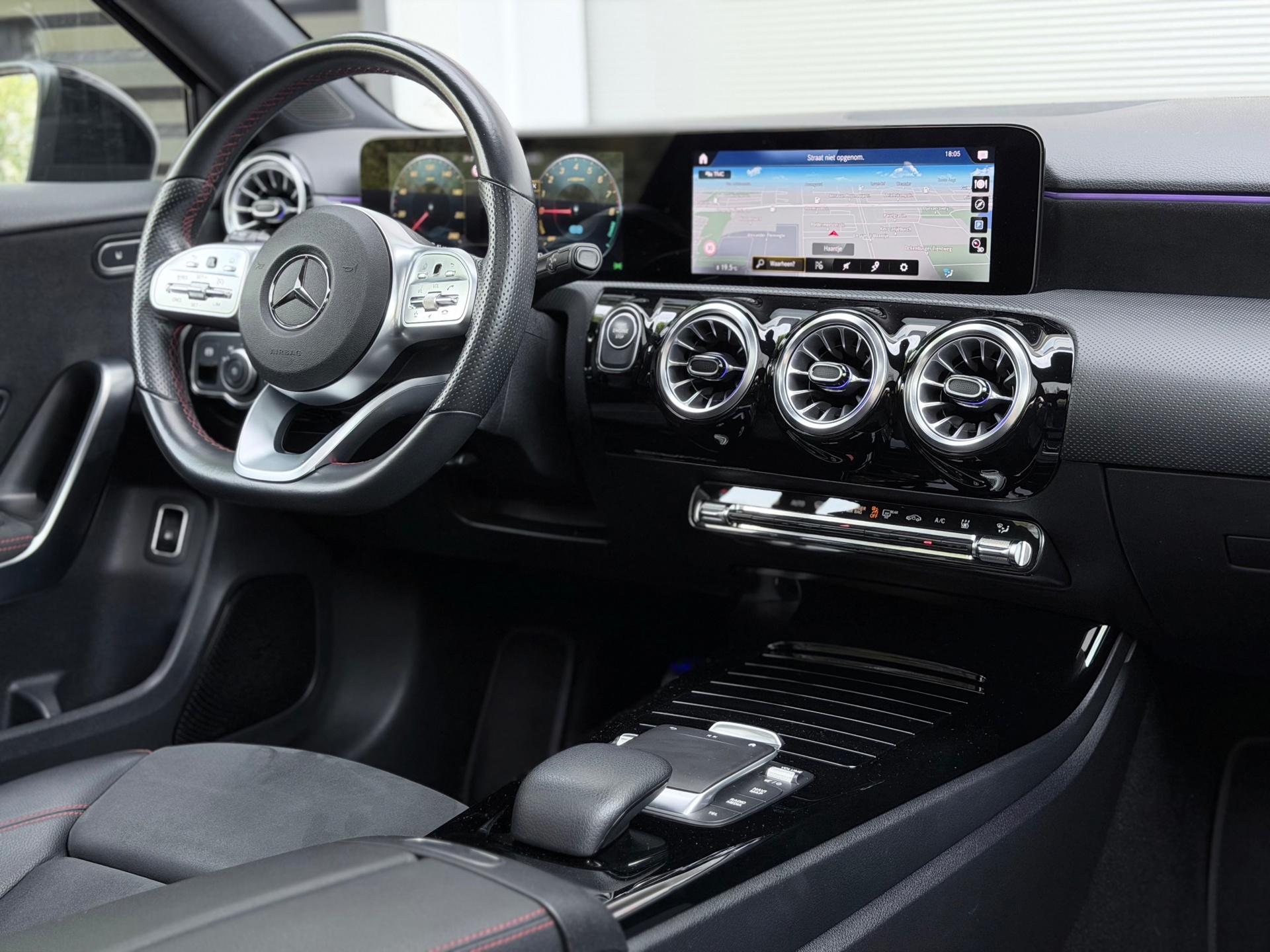 Mercedes-Benz A-klasse 250 e Premium (2021), foto 13