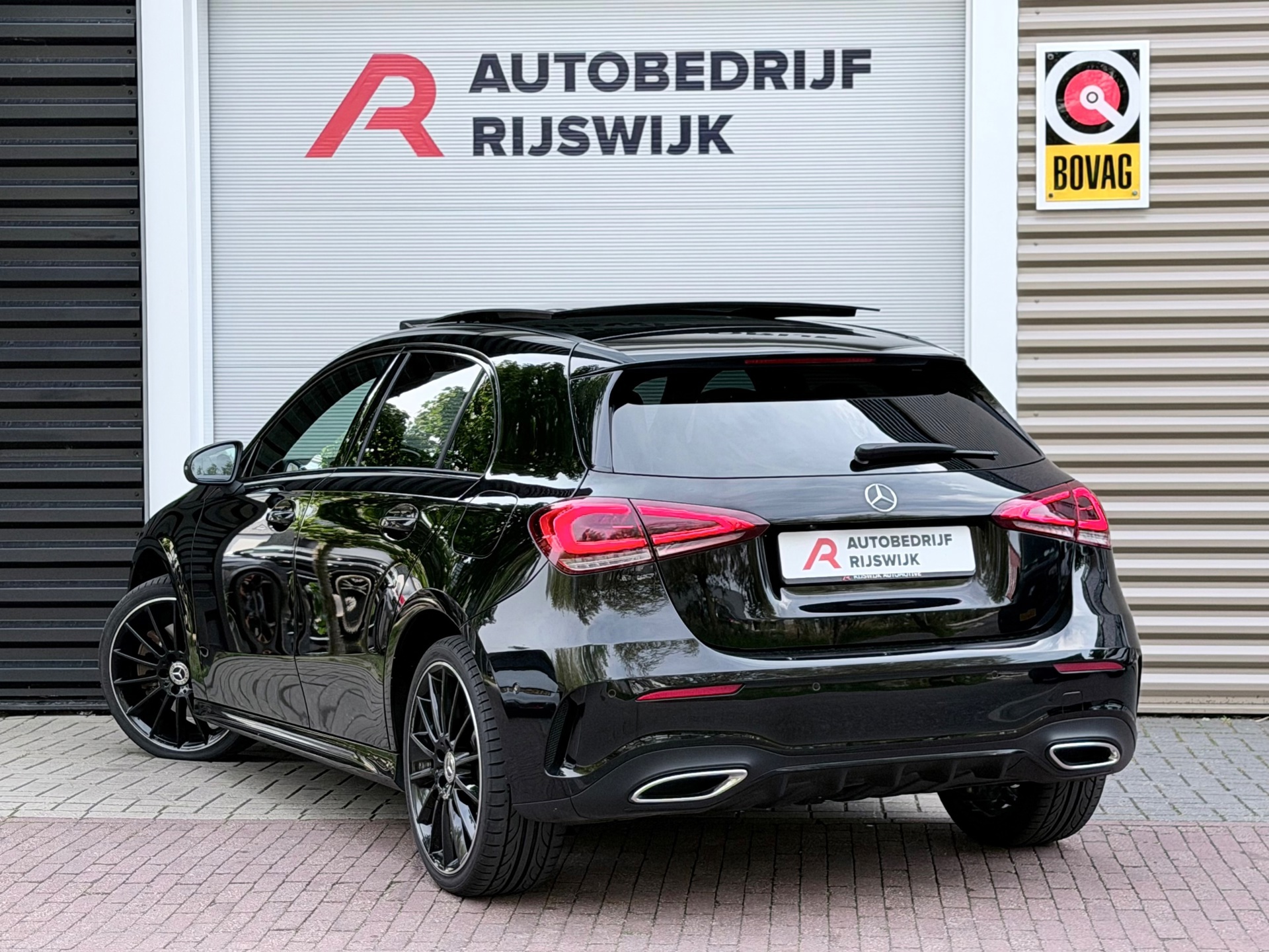 Mercedes-Benz A-klasse 250 e Premium (2021), foto 3