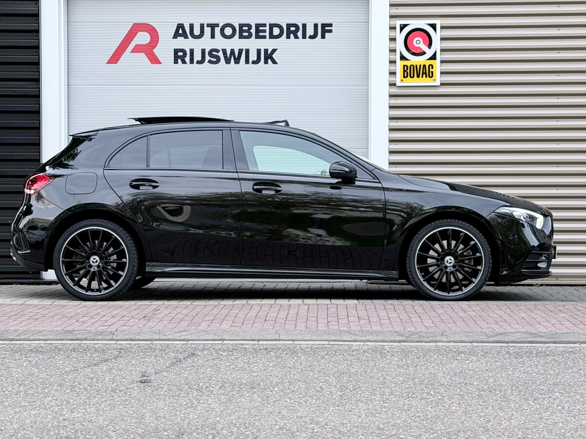Mercedes-Benz A-klasse 250 e Premium (2021), foto 5