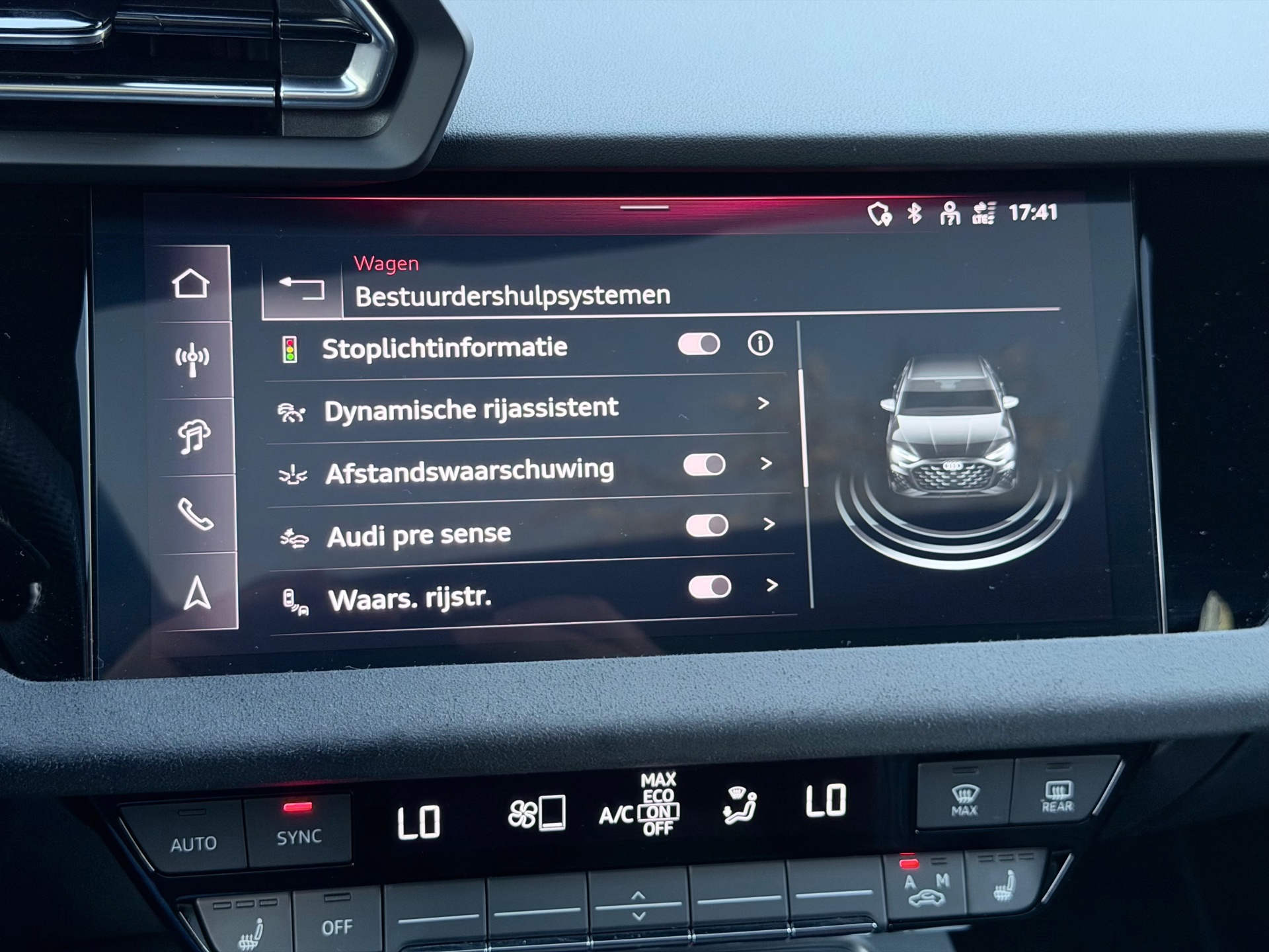 Audi A3 Limousine 35 TFSI S-Line (2024), foto 29