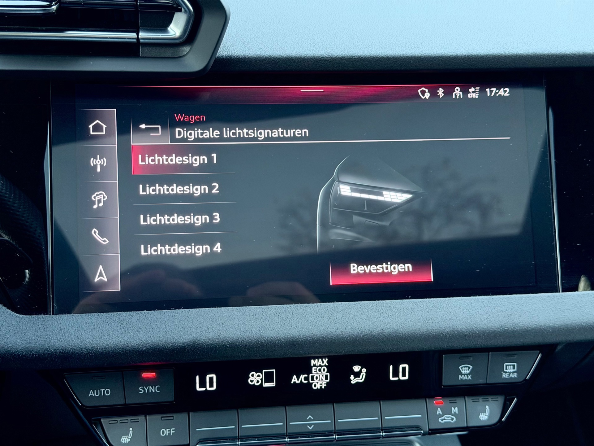 Audi A3 Limousine 35 TFSI S-Line (2024), foto 30