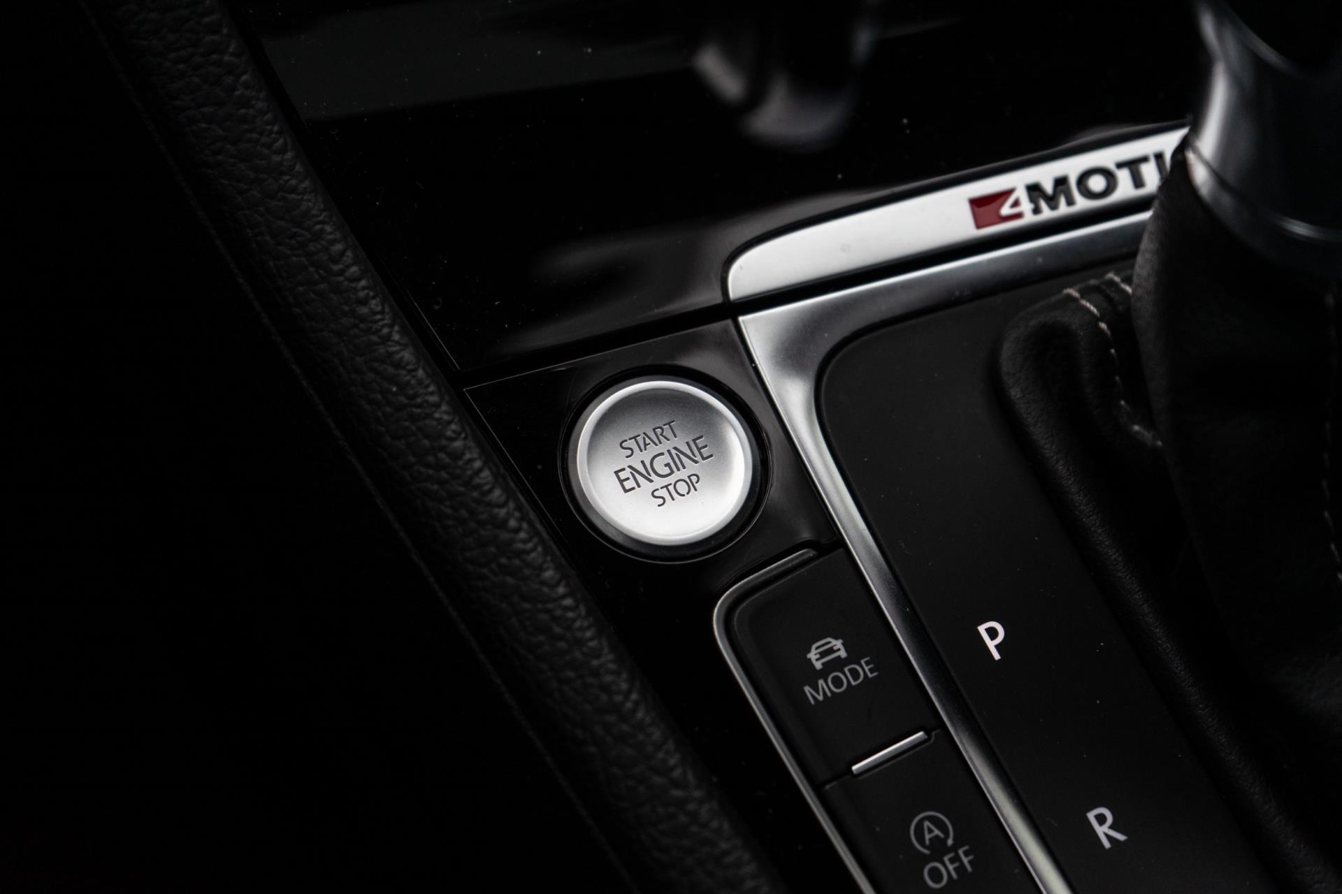 Volkswagen Golf 2.0 TSI 4Motion R (2017), foto 32