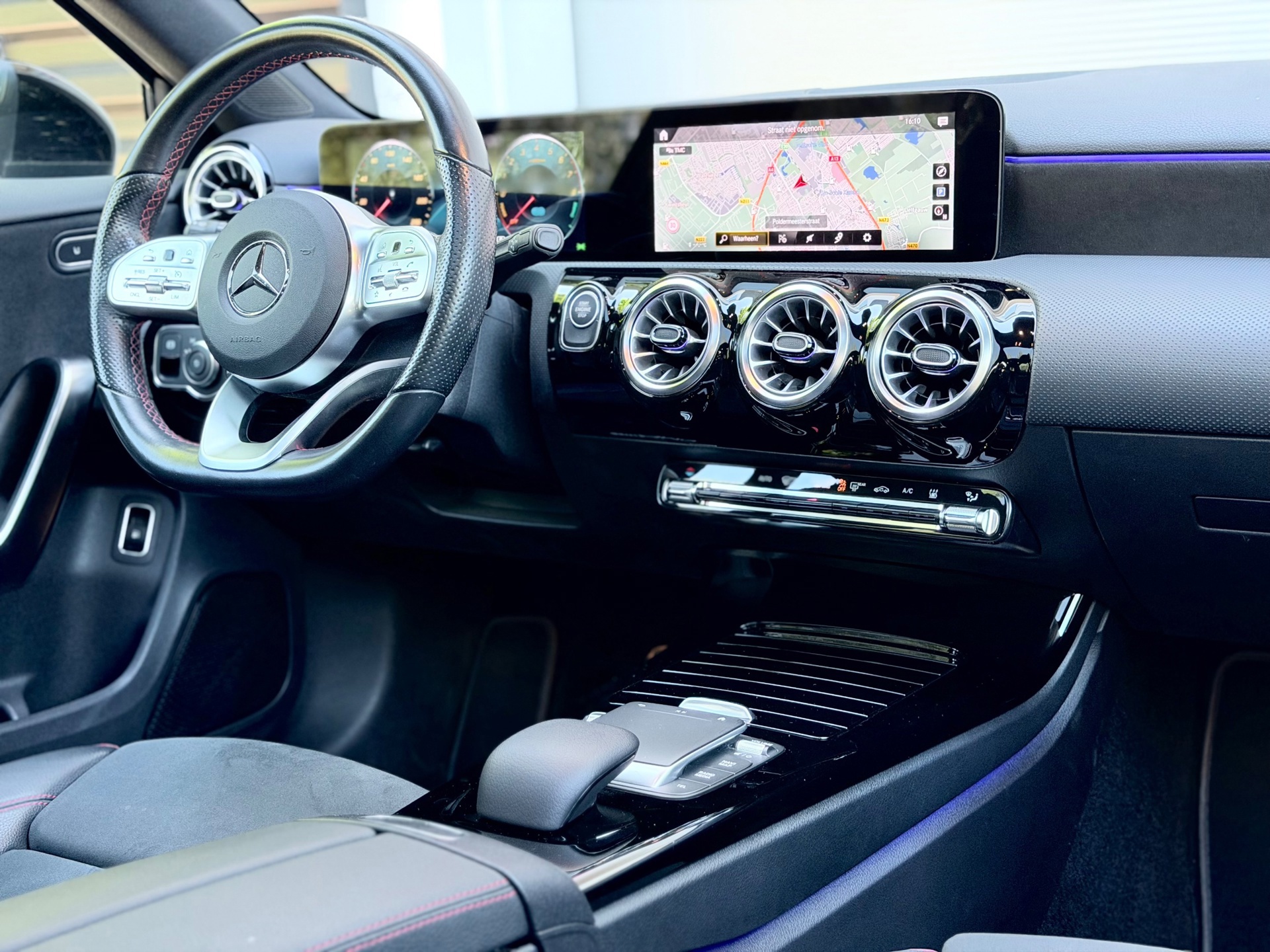 Mercedes-Benz A-klasse 250 e Premium (2021), foto 16