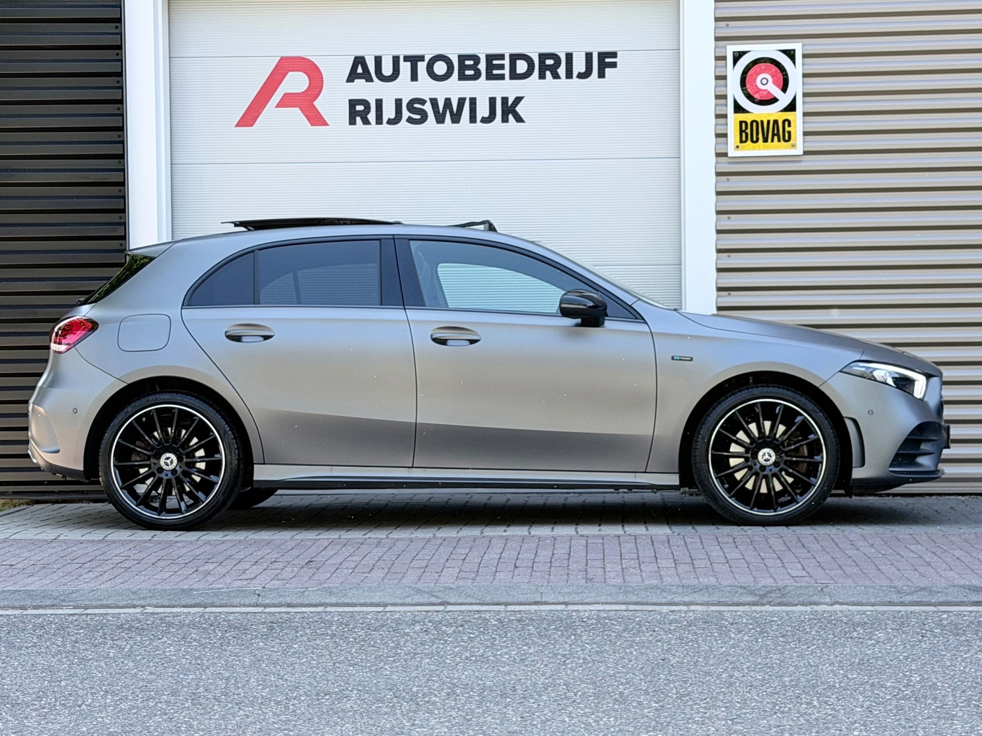 Mercedes-Benz A-klasse 250 e Premium (2021), foto 5