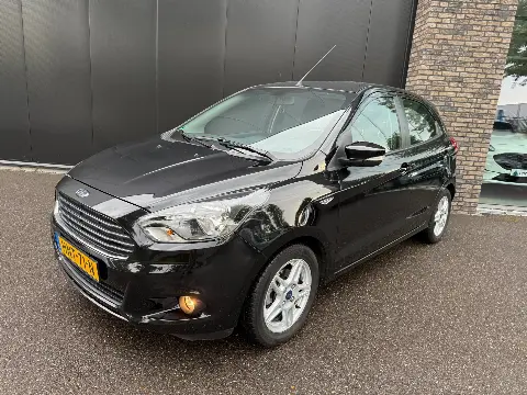 Ford KA+ 1.2 Trend Ultimate El ramen (2017)