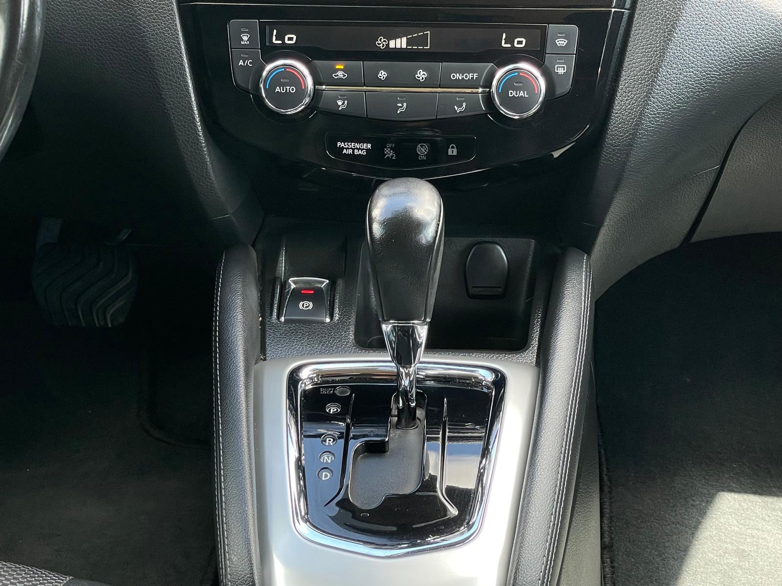 Nissan Qashqai 1.2 N-Connecta (2016), foto 19