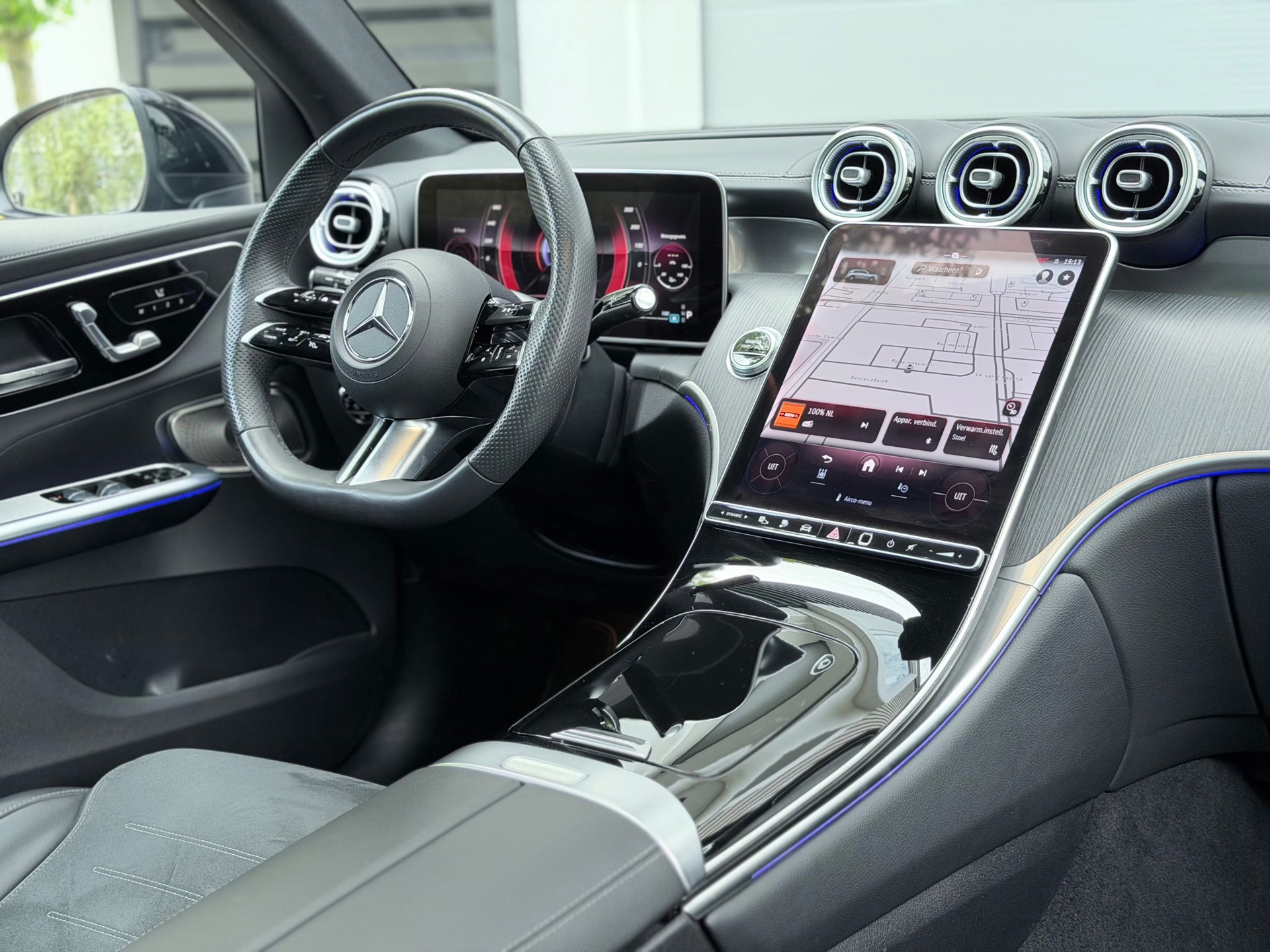 Mercedes-Benz GLC-klasse 400e 4MATIC AMG (2023), foto 19