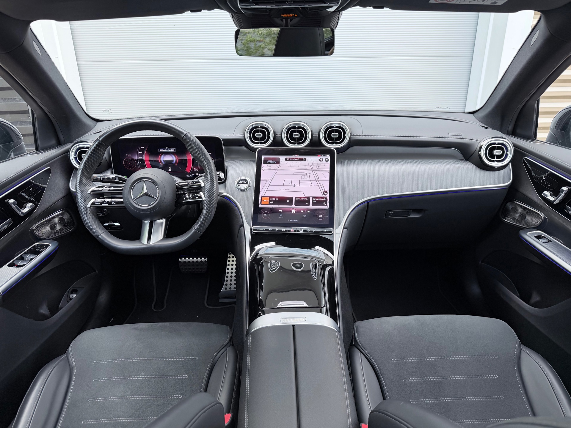 Mercedes-Benz GLC-klasse 400e 4MATIC AMG (2023), foto 10