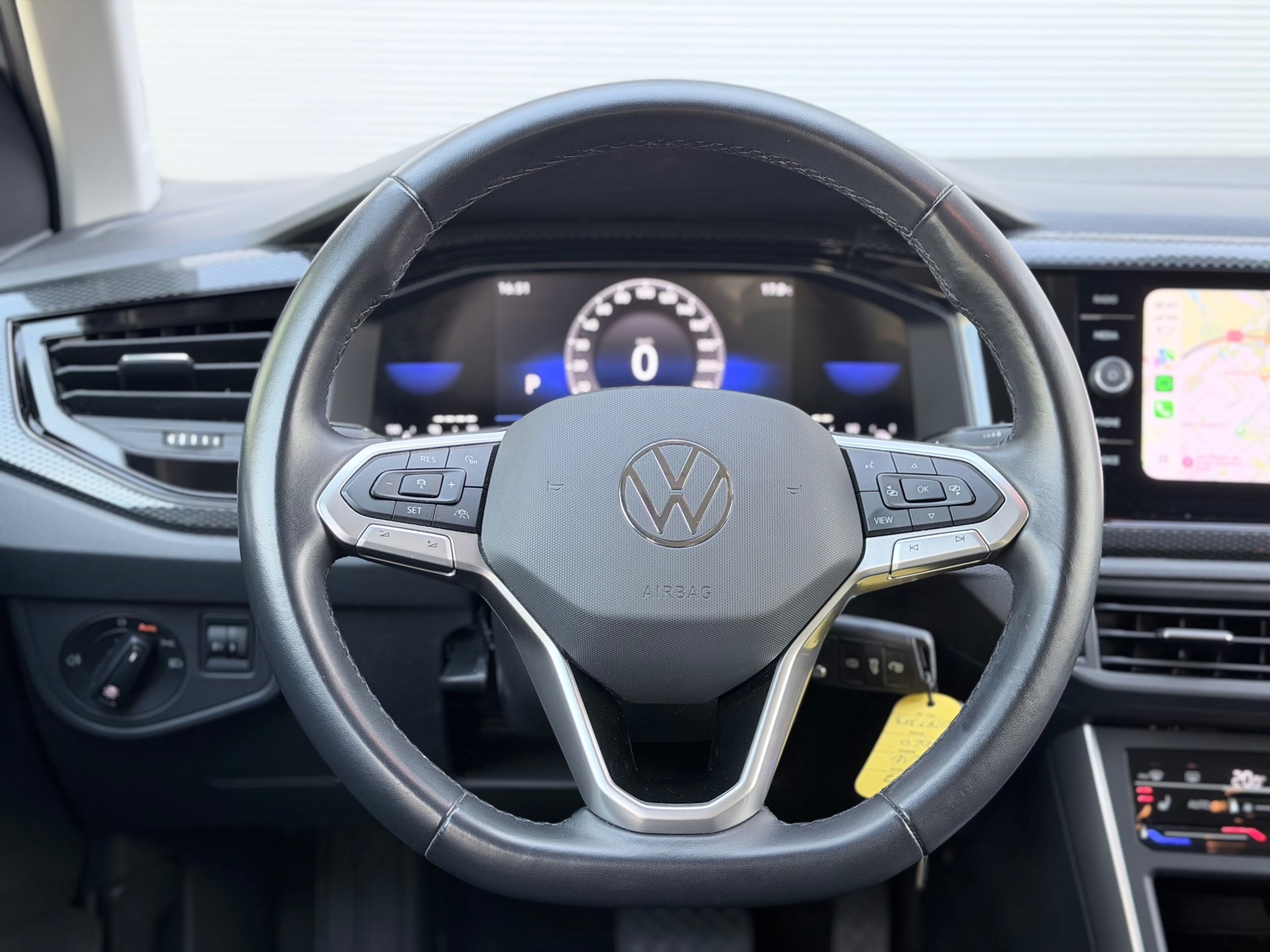 Volkswagen Polo 1.0 TSI Life Camera (2023), foto 11
