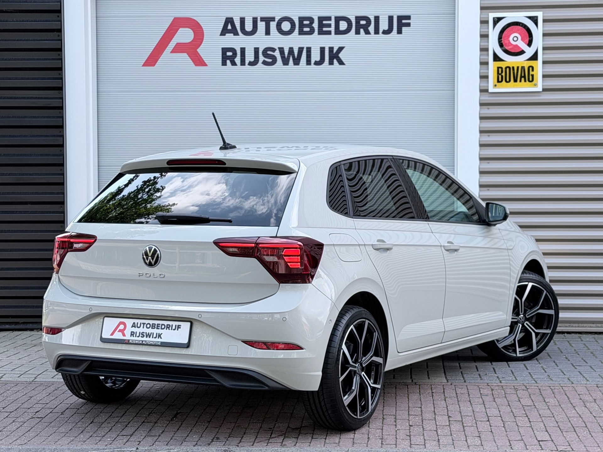Volkswagen Polo 1.0 TSI Life Camera (2023), foto 4