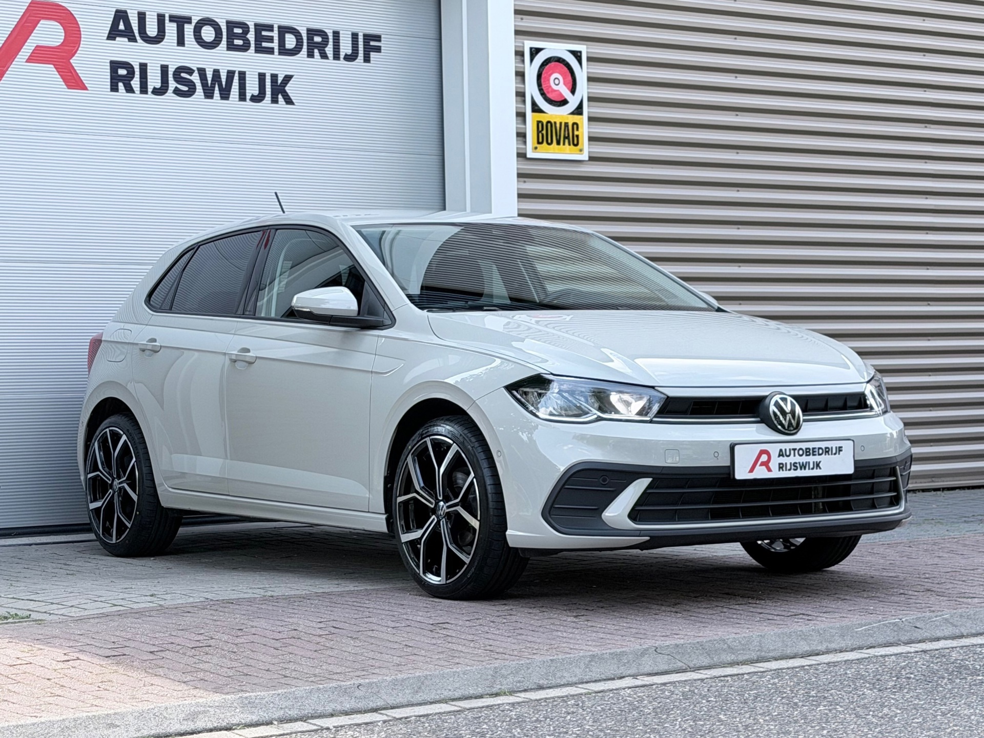Volkswagen Polo 1.0 TSI Life Camera (2023), foto 7