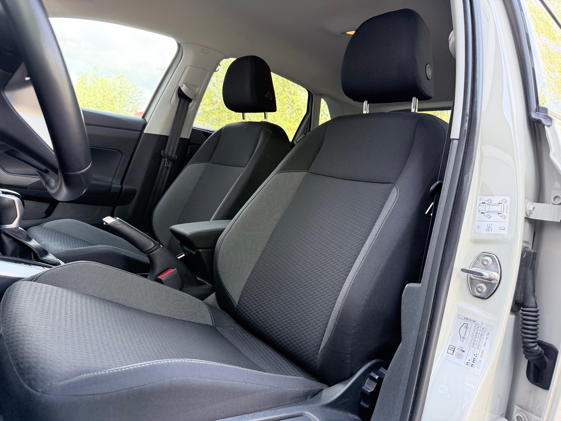 Volkswagen Polo 1.0 TSI Life Camera (2023), foto 9