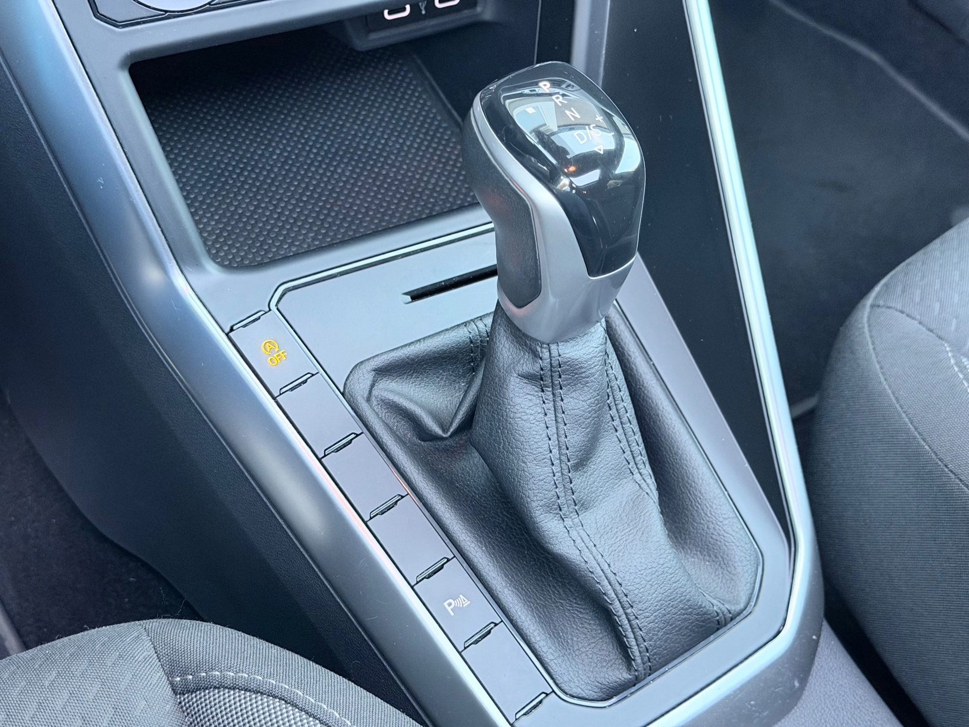 Volkswagen Polo 1.0 TSI Life (2022), foto 16
