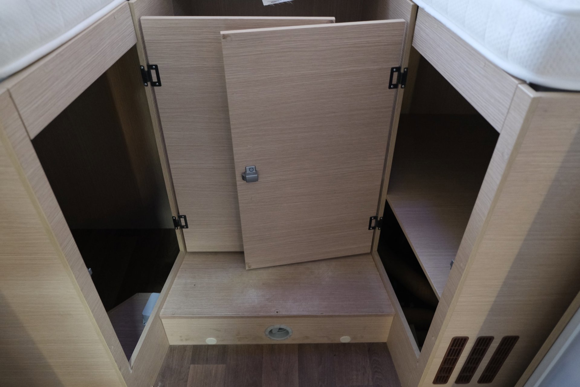 Mc louis Forster T 738 EB 730SCN1 Automaat (2019), foto 63