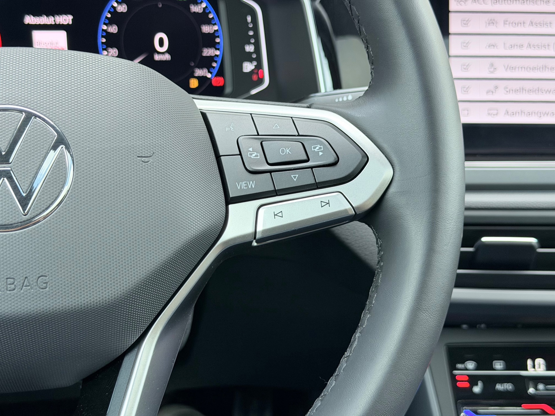 Volkswagen TAIGO 1.5 TSI R-Line (2025), foto 15
