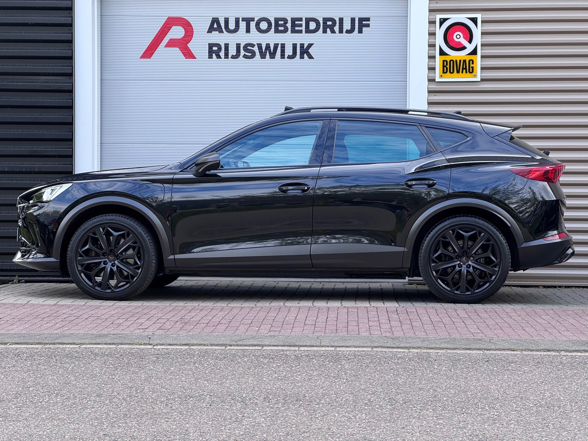 CUPRA Formentor 1.4 e-Hybrid VZ Performance (2023), foto 2