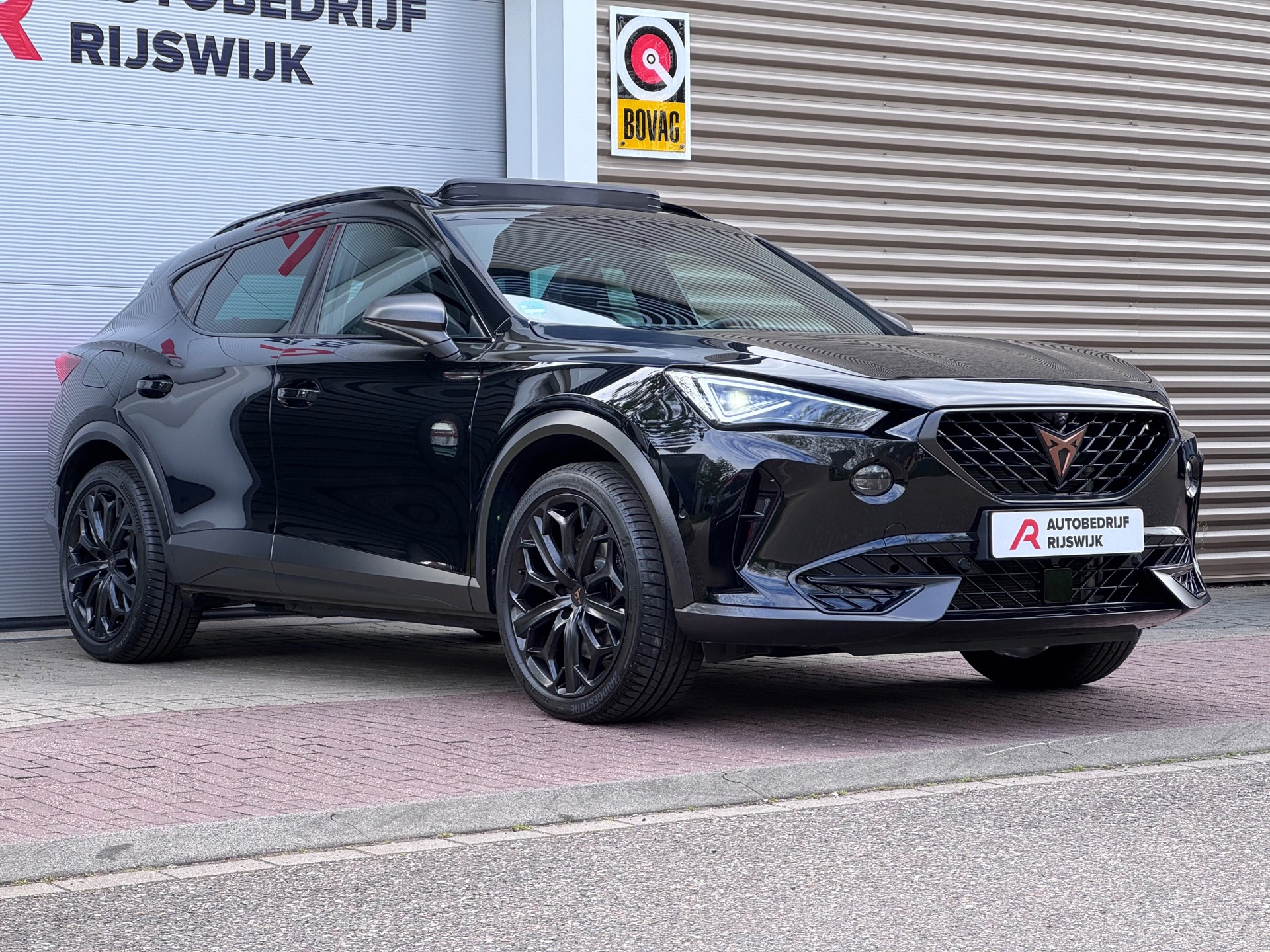 CUPRA Formentor 1.4 e-Hybrid VZ Performance (2023), foto 10
