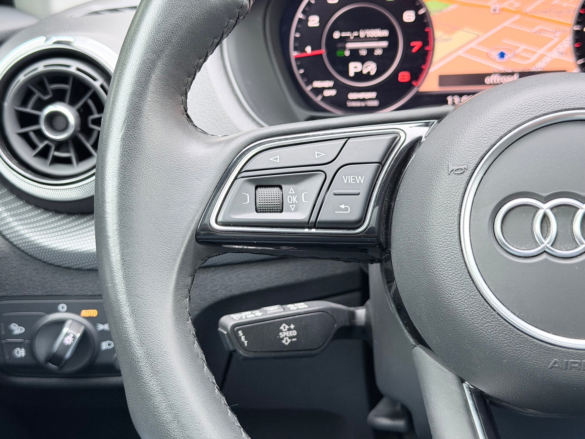 Audi Q2 35 TFSI S Edition (2023), foto 14