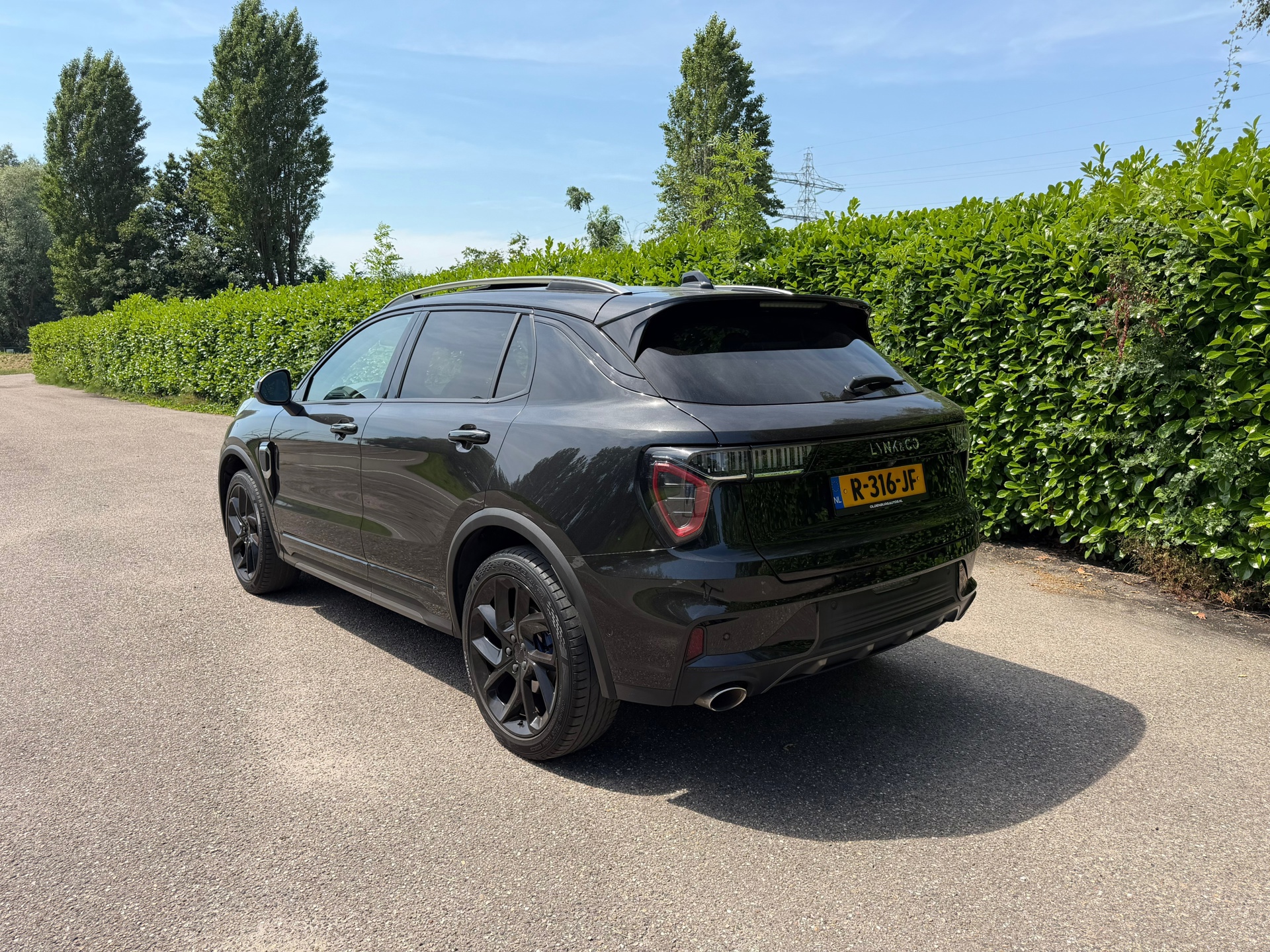 Lynk & Co 01 1.5 Plug-in Black Edition (2022), foto 3
