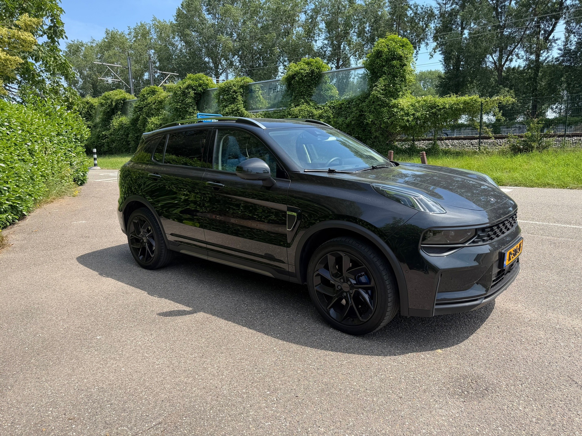 Lynk & Co 01 1.5 Plug-in Black Edition (2022), foto 4