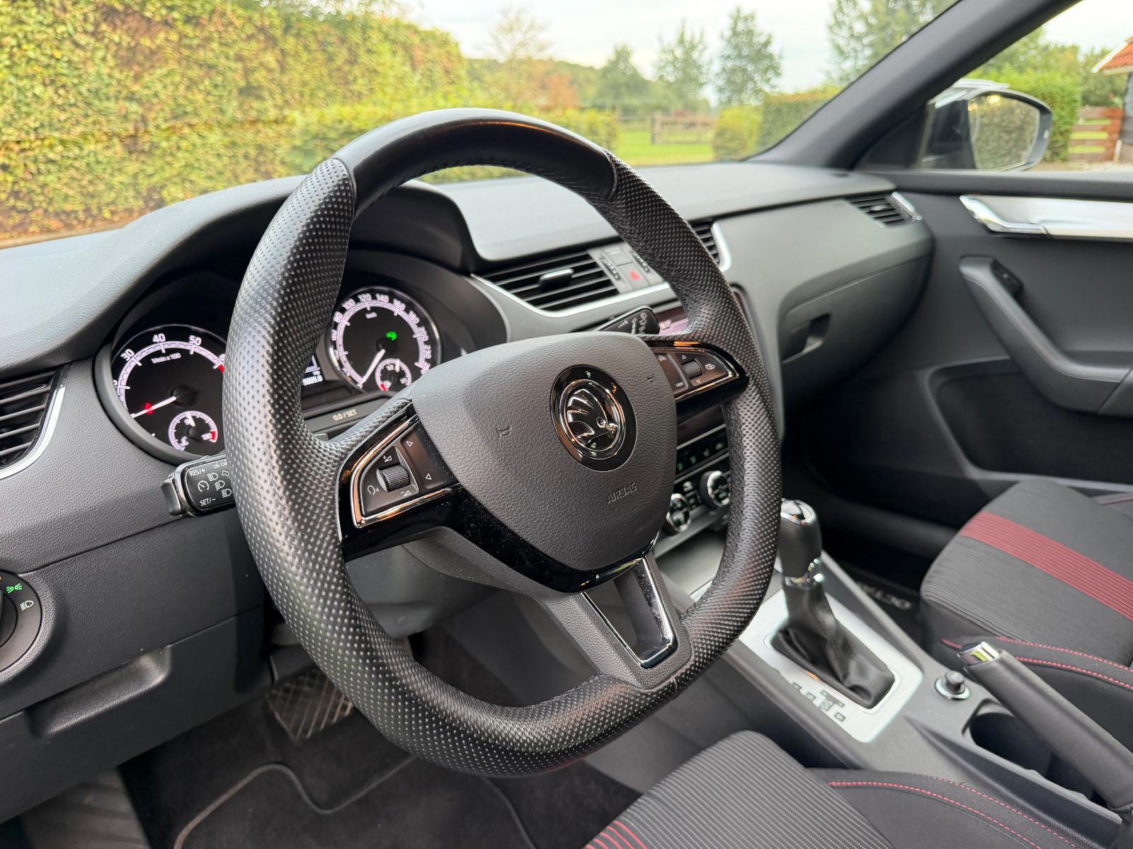 Skoda Octavia Combi 1.5 TSI Greentech Sport Business-NL auto-1 (2020), foto 13